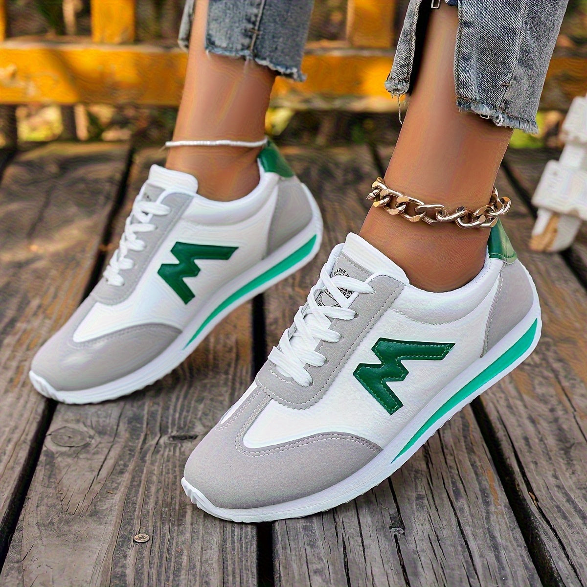 Women'S Lightweight Casual Sneakers, Fashionable White with Black, Red, Yellow, Green, and Navy Blue Accents, EVA Sole Running Shoes, Lace-up, Low-cut Design, Suitable for All Seasons