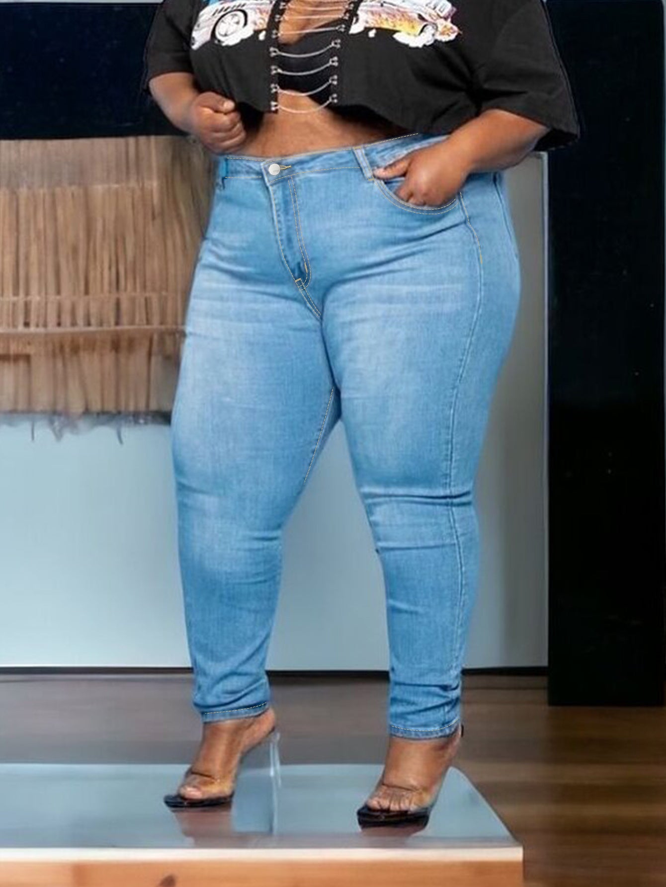Plus Size Women's Stretchy Light Washed Blue Denim Jeans - Relaxed Fit Casual Pants with Zipper & Button Closure, Machine Washable All-Season Comfort, Comfortable Fabric