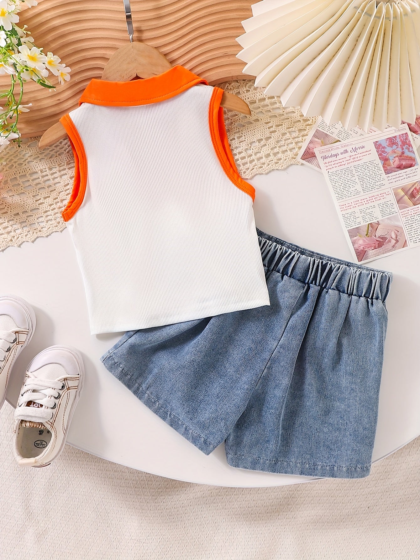 Summer Outfit for Girls Featuring a Floral Collar Top And Denim Shorts, for Outdoor