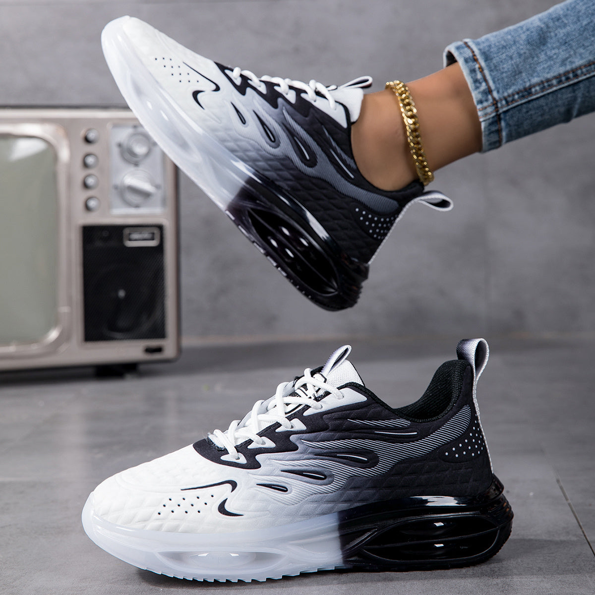 Women's Lightweight Breathable Mesh Running Shoes - Shock-Absorbing Thick Sole, Geometric Design Sport Control Sneakers with EVA Cushion & Rubber Grip, All-Season Casual Gift for Her, Comfortable Fabric Insole