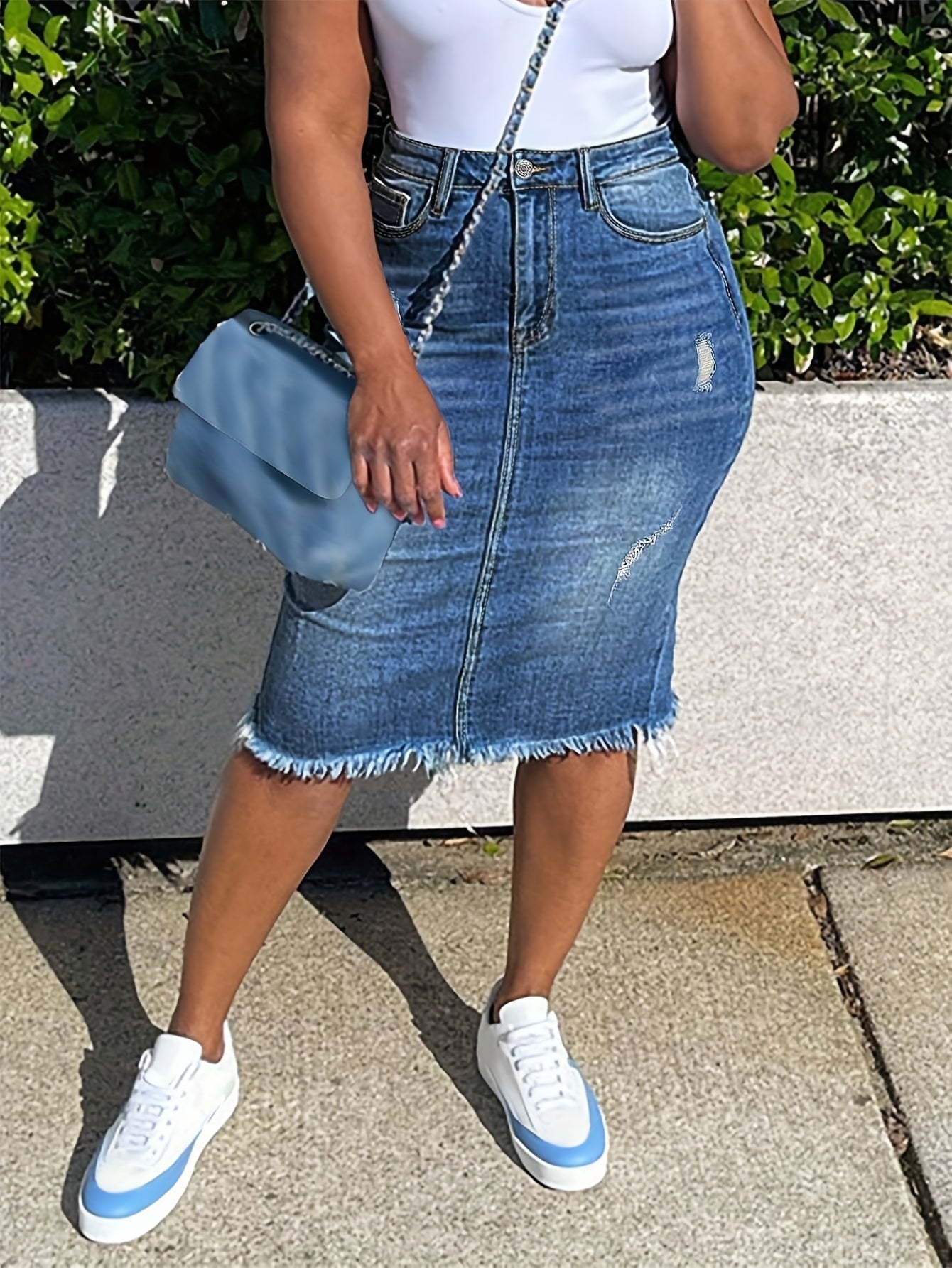 Plus Size Women's Stretchy High Waisted Bodycon A-Line Denim Skirt - Sexy Casual Mini Skirt with Back Slit & Raw Hem, Machine Washable, Pockets, Solid Black for Spring/Summer/Fall, High Waisted Skirt, Seasonal Fashion, Stylis