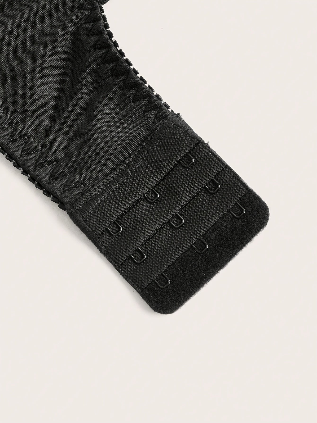 Women's Sexy Black Lace Bra with Contrast Lace Detail & Red Accent - Underwire Support, Medium Stretch Fabric, No Padding, Solid Color Top for Casual & Formal Wear