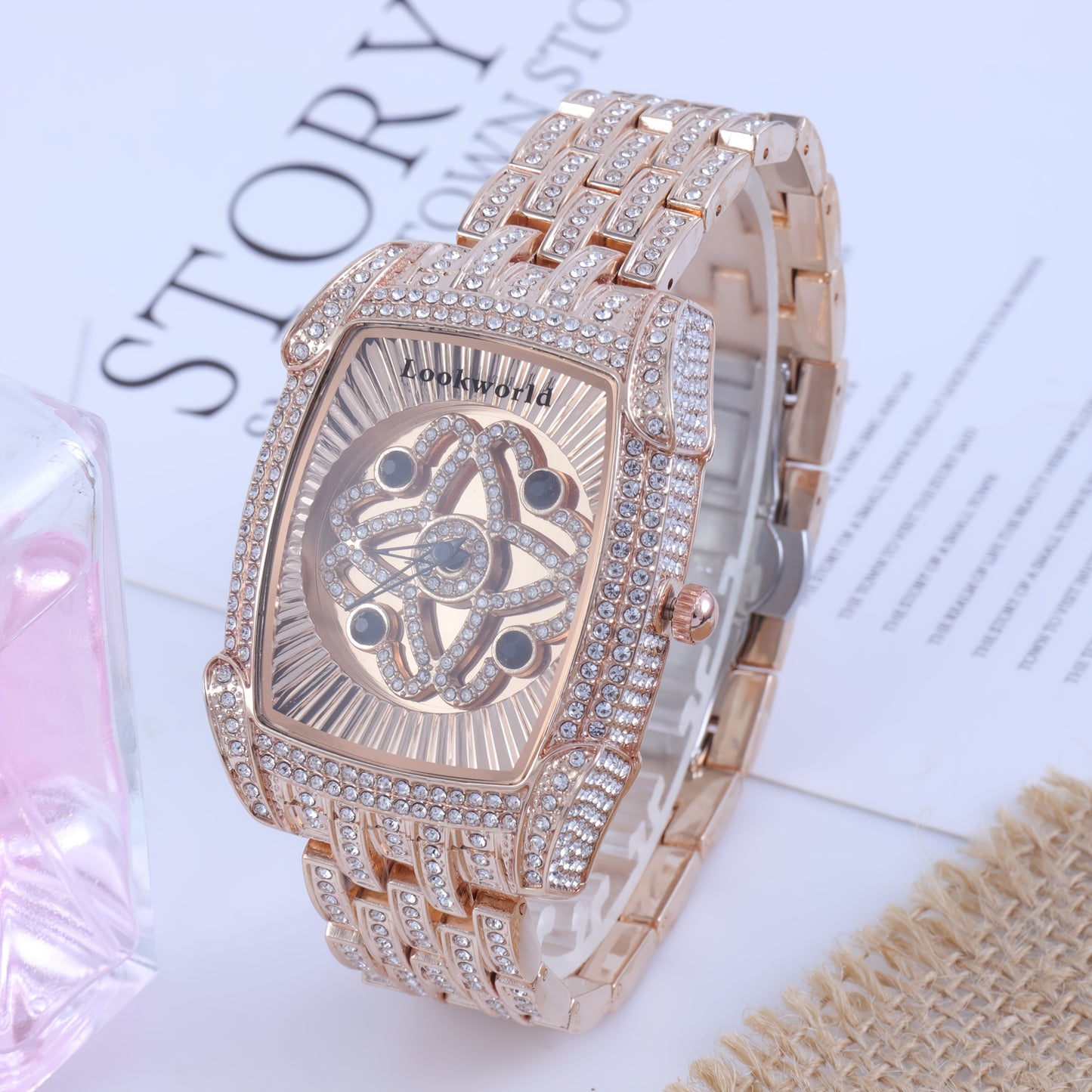 LOOKWORLD Hip-Hop Large Dial Rhinestone Stud Fortune Tuner Series Quartz Watch