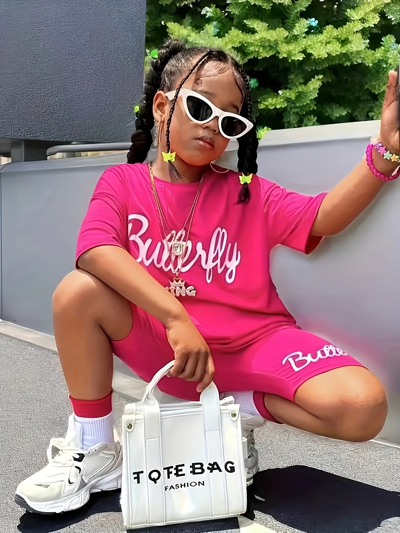 Girls' Cool Street Style, Loose Short Sleeve and Shorts Set with Butterfly Letter Print, Perfect for Outdoor Wear, Ideal for Outdoor Activities, Perfect for Outdoor