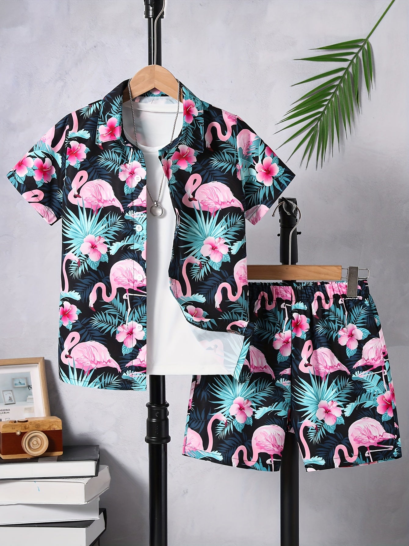 2pcs (Set) Boys Flamingo Print Short-Sleeved Lapel Shirt And Shorts Set, Comfortable Summer Boys Daily And Outdoor Wear, for Outdoor, Perfect for Outdoor