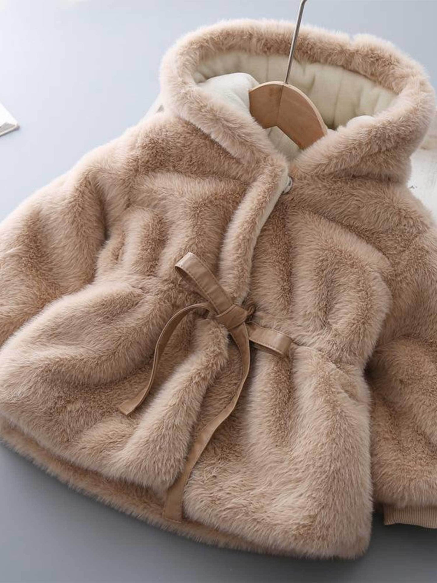 Girls' Winter Korean-Style Hooded Jacket with Faux Fur Plush & Waist Tie Belt - Thickened Coat, Beige/White Fur Outer, Loose Fit Warm Coat for, Playdates & Outdoor (Machine Washable) - Outerwear