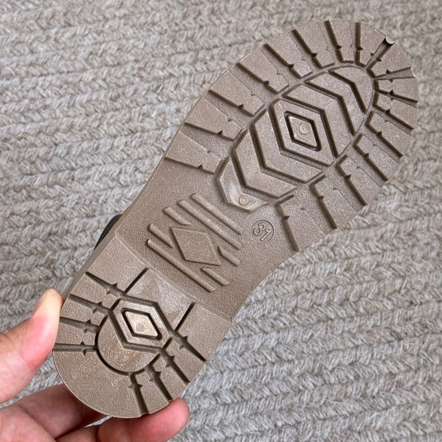 DACLAY Unisex All-Season Hiking Boots - Slip-Resistant Rubber Sole, Round Toe, Zipper Closure, Durable Synthetic Upper & Lining, Comfortable Fabric Lining, All-season Outdoor Boots For Boys & Girls, Hiking Boots, Versatile Fo