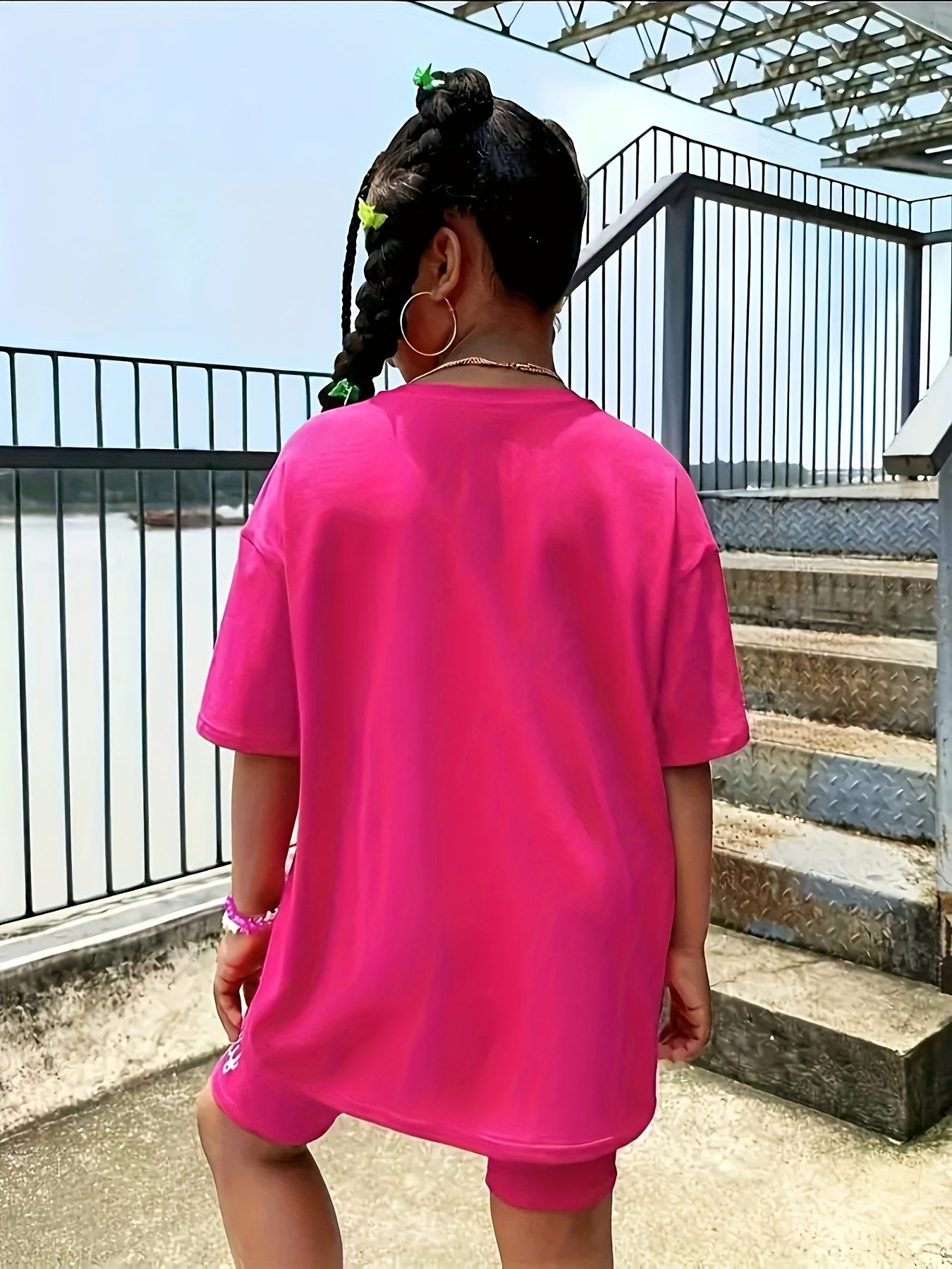 Girls' Cool Street Style, Loose Short Sleeve and Shorts Set with Butterfly Letter Print, Perfect for Outdoor Wear, Ideal for Outdoor Activities, Perfect for Outdoor