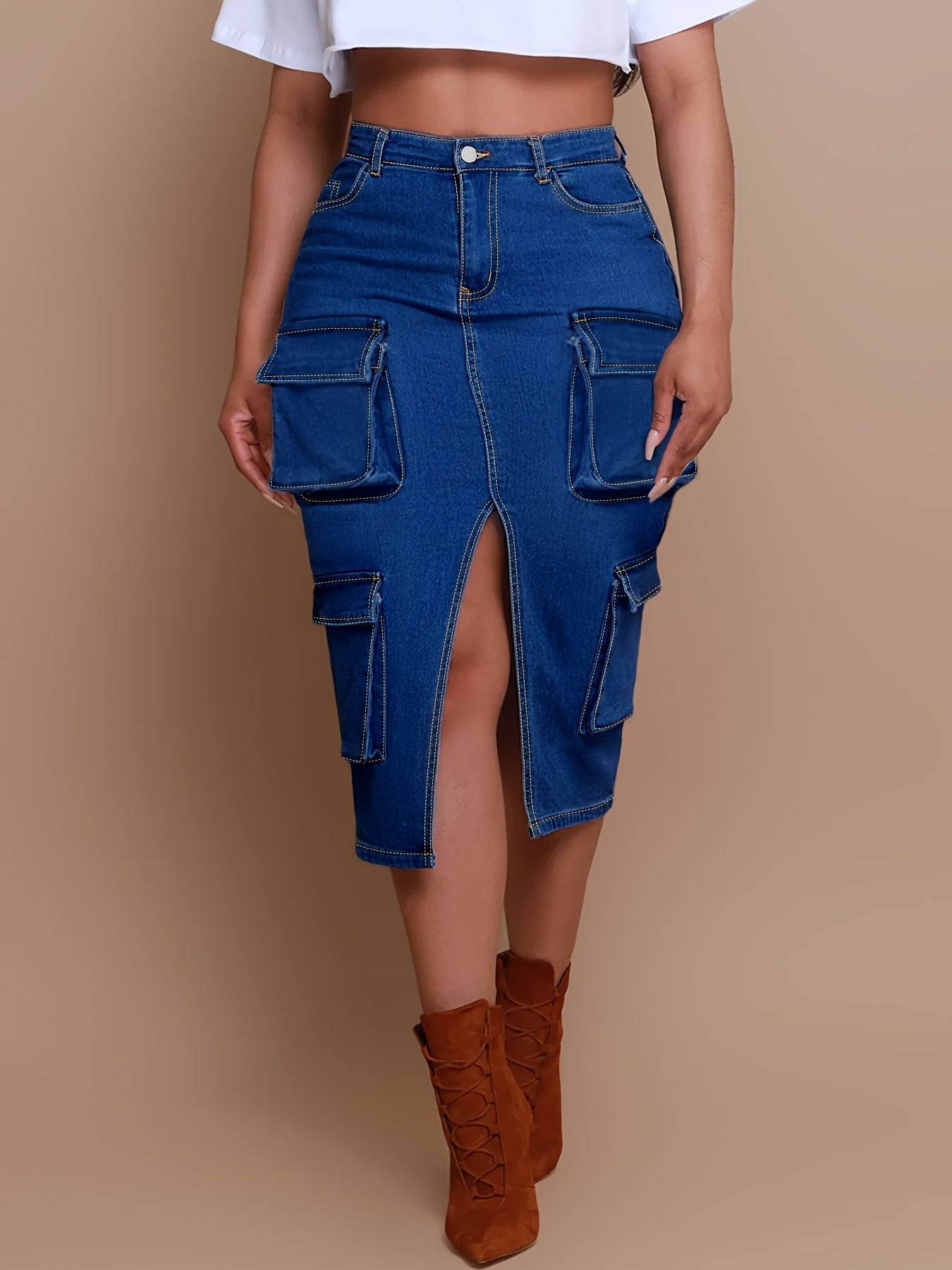 Plus Size Women'S Blue Denim Cargo Skirt - Multi-Pocket Bag Hip Design, Knee Slit Hem, Niche Joker Slimming Style, Summer Fashion Overskirt