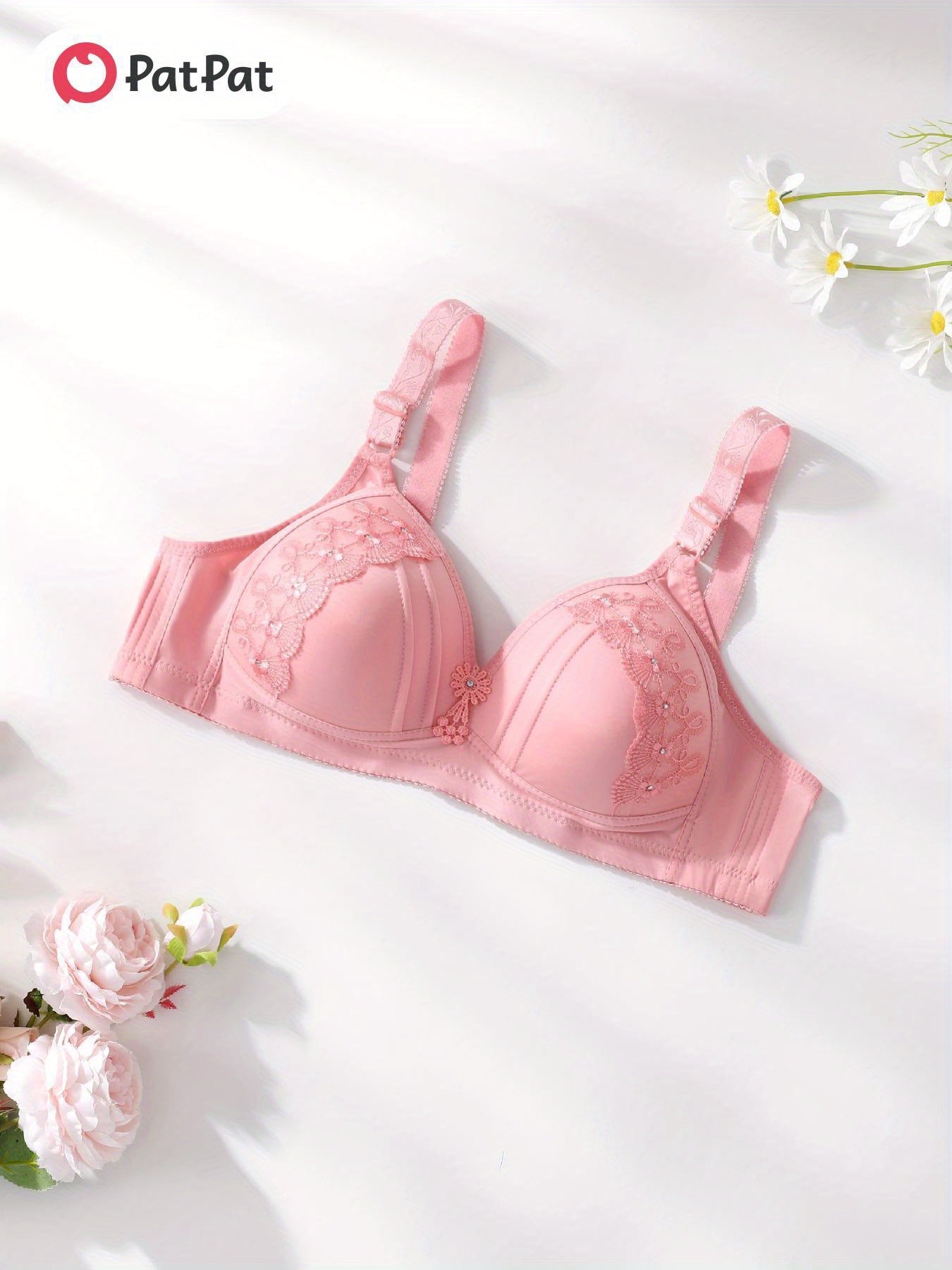 Patpat Women's 4-Pack Lace Wireless Bra - Sexy & Comfortable Soft Seamless Underwear for Casual Attire, Breathable & Affordable, Sizes S-XXL