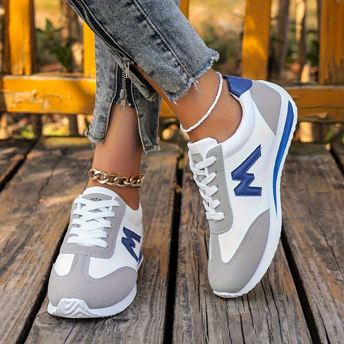 Women'S Lightweight Casual Sneakers, Fashionable White with Black, Red, Yellow, Green, and Navy Blue Accents, EVA Sole Running Shoes, Lace-up, Low-cut Design, Suitable for All Seasons