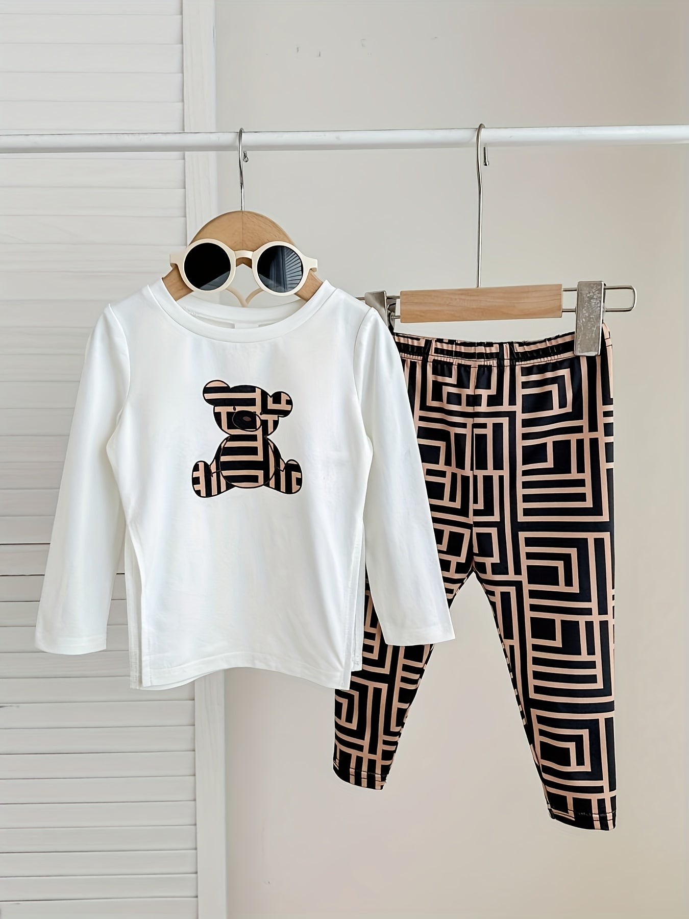 2pcs Winter Outfit Set - Oversized White Smock Dress-like Long Sleeve T-Shirt & Wide-Leg Pants with Matching White & Black Stripes, Soft Stretchy Polyester, Warm Fall/Winter Outfit (0-12 Months), Perfect for Outdoor