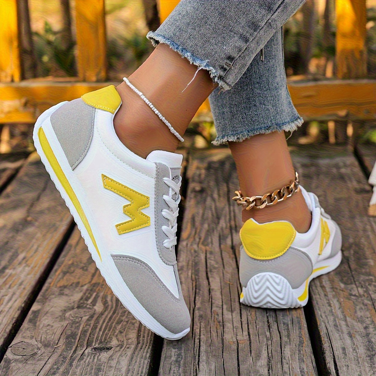 Women'S Lightweight Casual Sneakers, Fashionable White with Black, Red, Yellow, Green, and Navy Blue Accents, EVA Sole Running Shoes, Lace-up, Low-cut Design, Suitable for All Seasons
