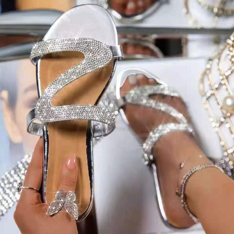 [Soft Jelly Summer Slippers] Transparent Soft Jelly Summer Flat Bling Slippers - Plus Size Women Flip Flops Sandals Outdoor Beach Ladies Slides