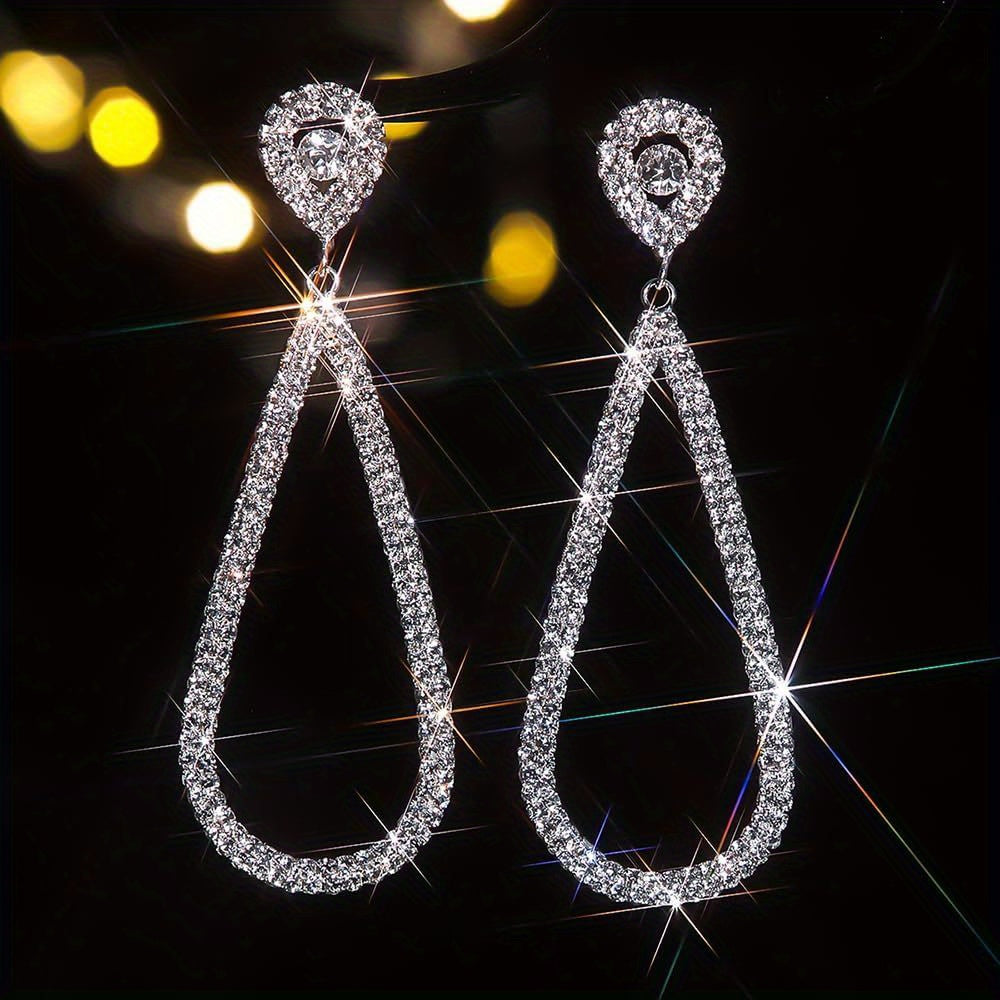 Simple Rhinestone Earrings for Brides, Featuring Chandelier And Tassel Designs, Perfect for Halloween with a Long Style That Sparkles.