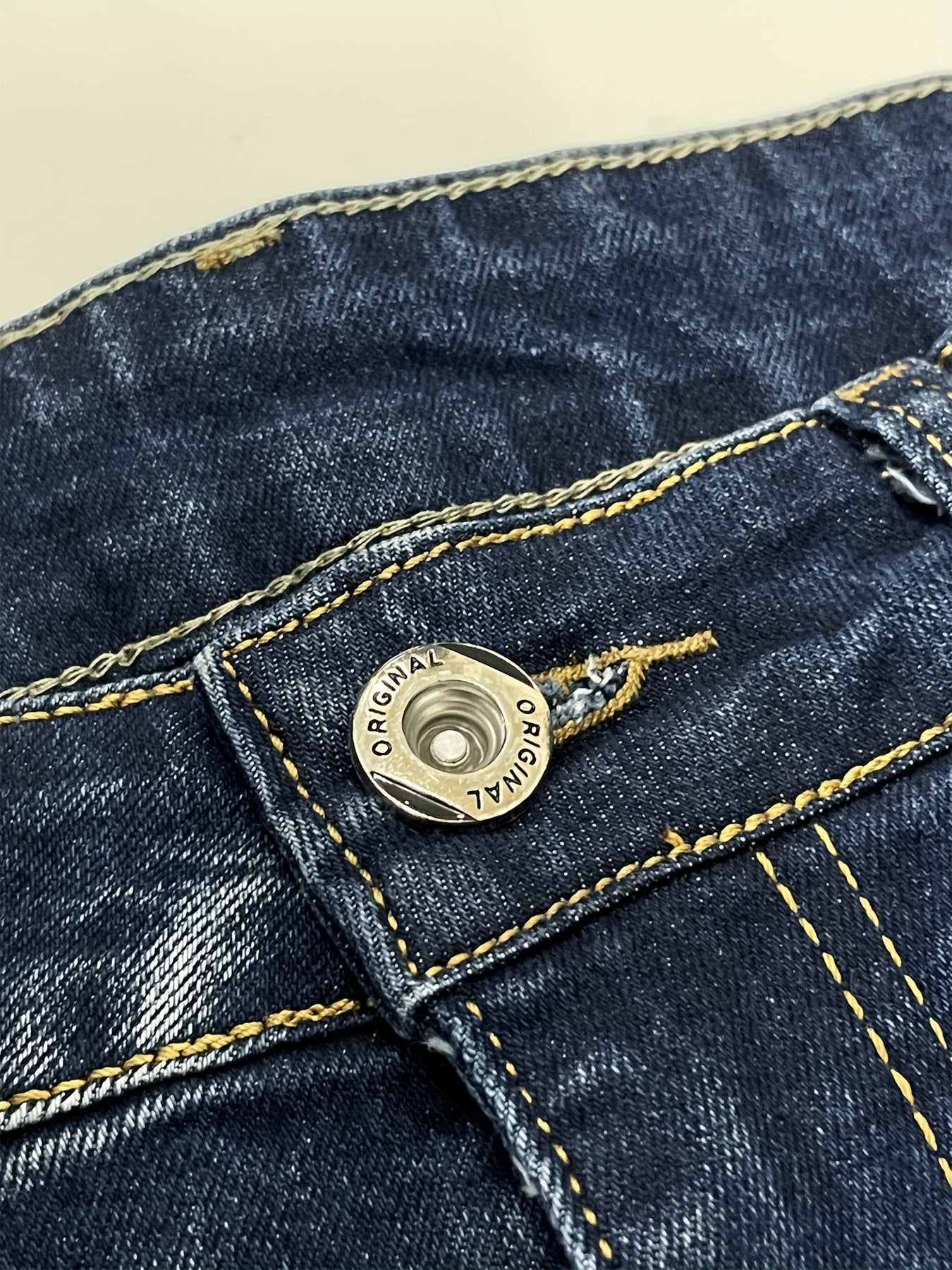 Men'S Stretch Slim Jeans: Trendy Classic For Every Season