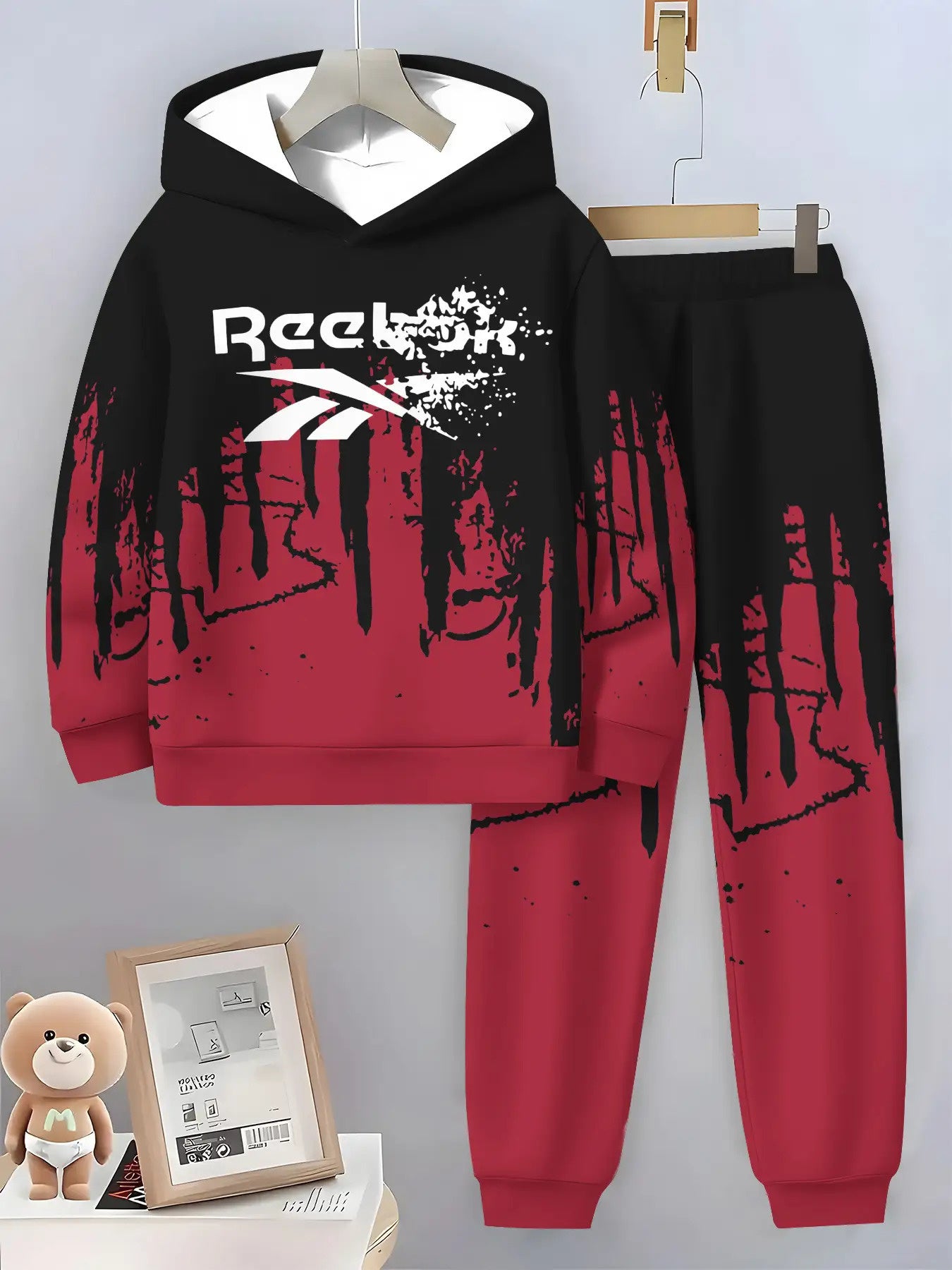 2025 Trendy Boys' Hooded Sweatshirt & Sweatpants Set