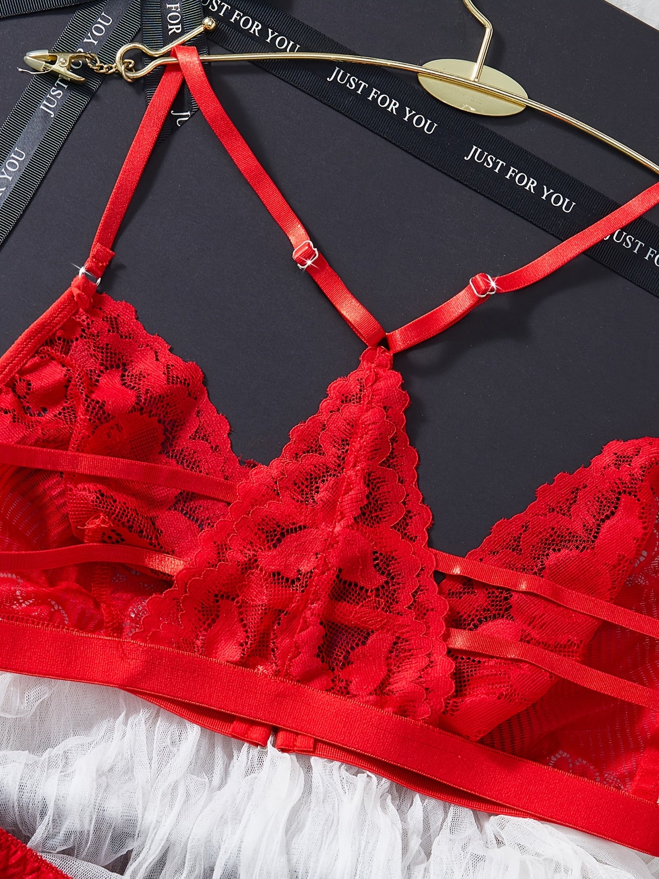 New Style Valentine's Day Women's Sexy Lace Hollow Lingerie Set