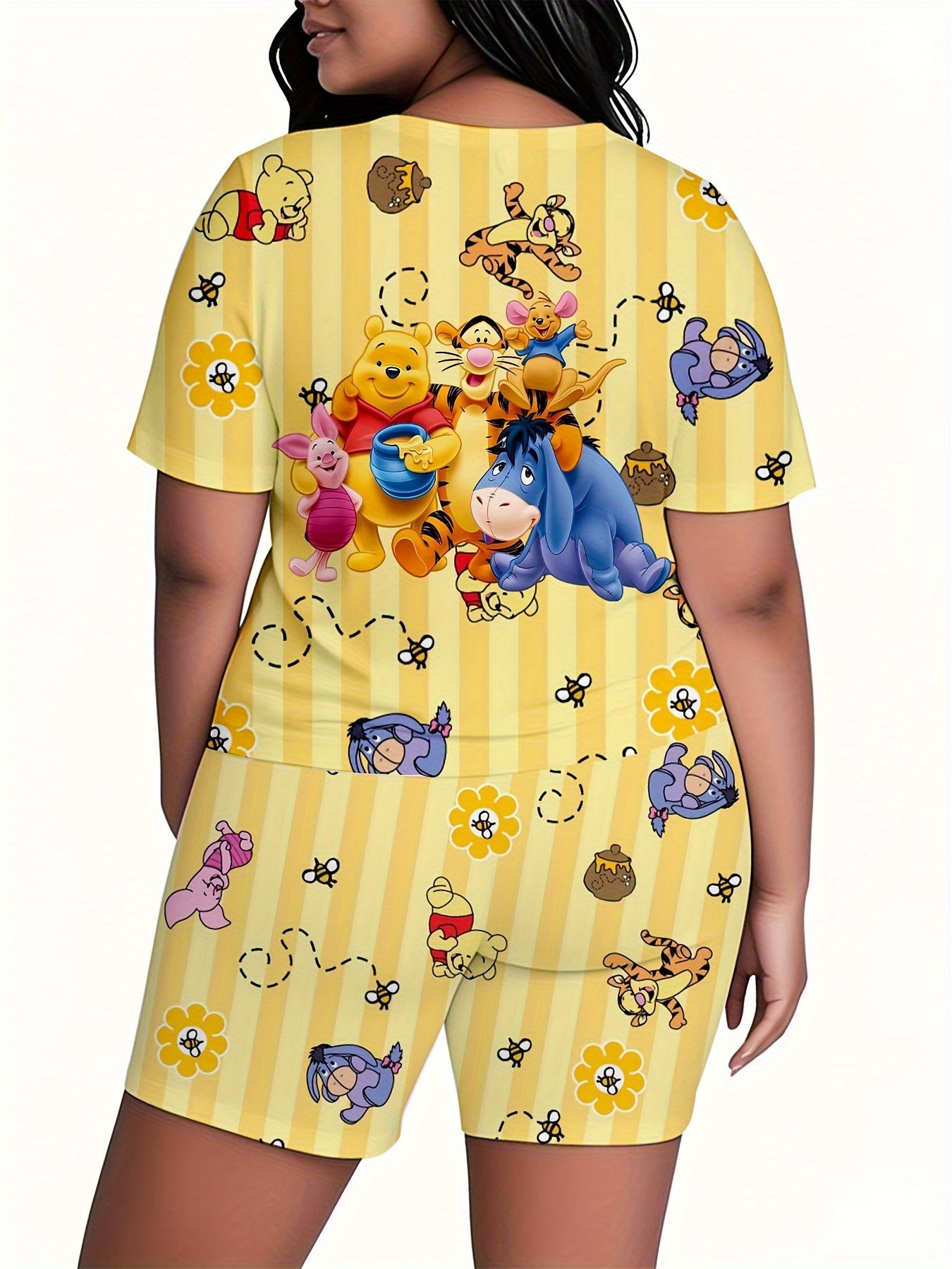Large Size Disney Winnie The Pooh Women'S Sports Suit, Short-Sleeved Round Neck Top And Sports Shorts Set, Large Size Women'S Suit, Loose And Comfortable Sports Suit