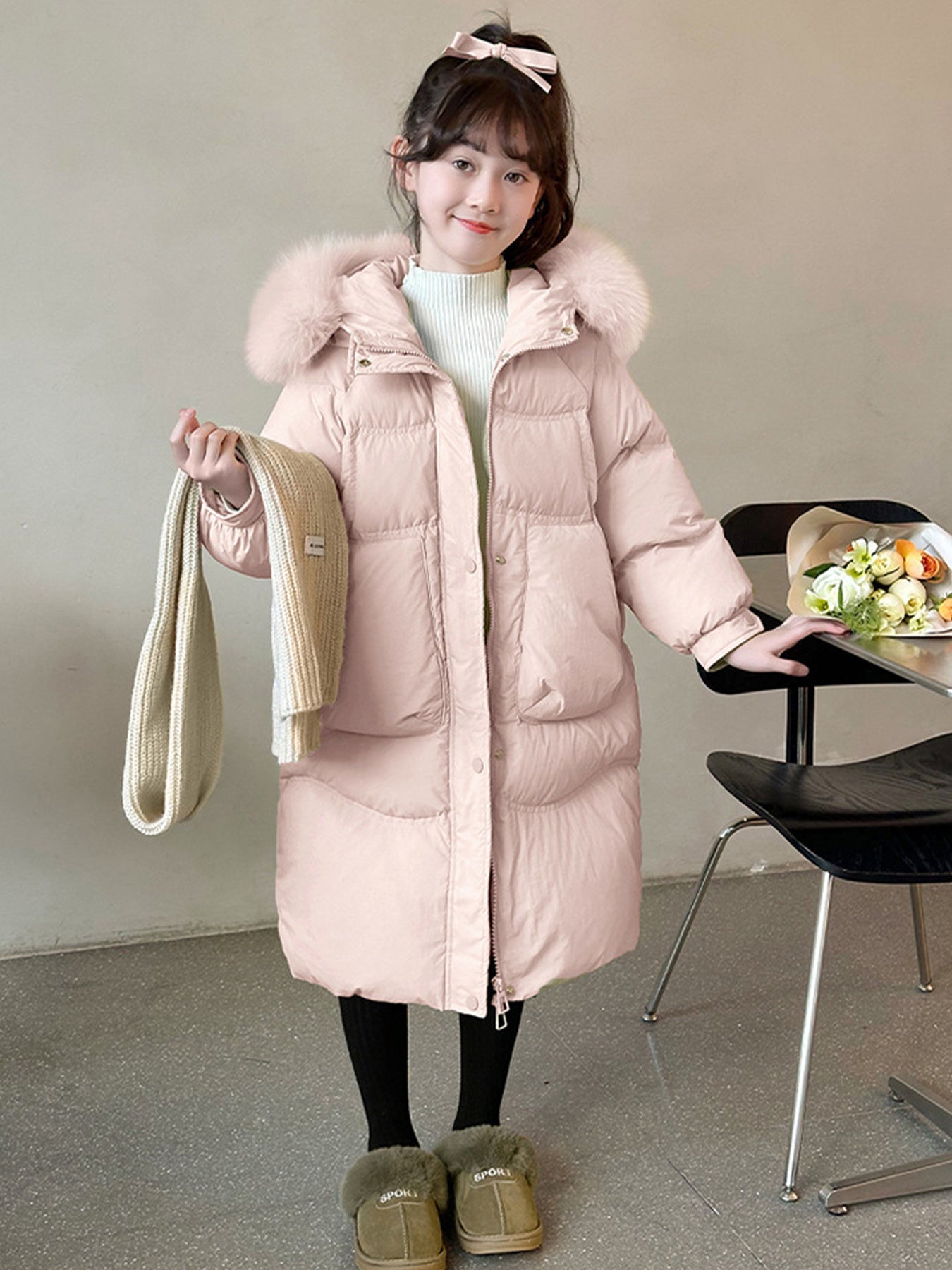 Girls' Winter Warm Jacket with Hooded Faux Fur Collar & Large Pockets - Zipper Closure Cold-Resistant Outer Coat Suitable for Outdoor,, Playdates - Solid Color Winter Clothing Gift for Teen Girls (Hand Washable)