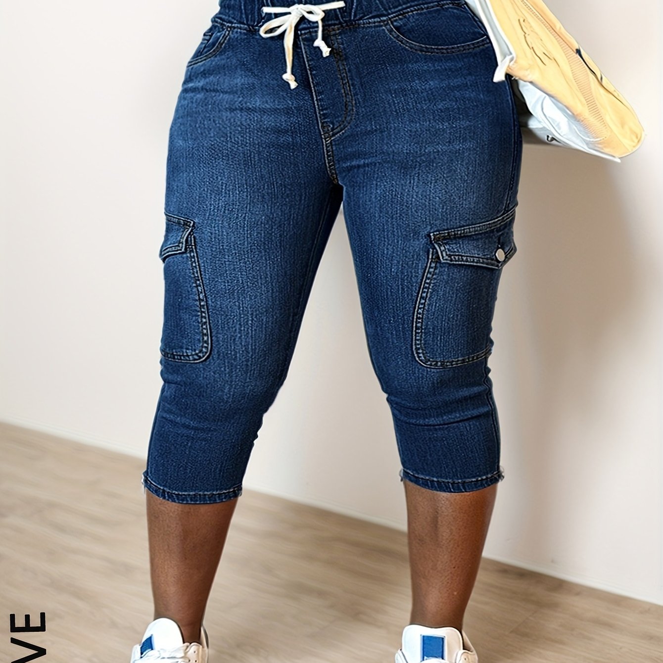 Women's Plus Size Slim-Fit Stretchy Capri Jeans - Drawstring Waist, Side Pockets, Mid-Stretch Denim, Machine Washable 3/4 Length Pants for Spring/Summer/Fall Casual Street Style, Spring Fall Attire, Stretchable Denim
