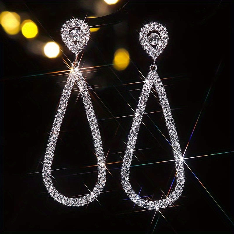 Luxurious Women Hollow Water Drop Earrings Exaggerated Silvery Sparkling Full Rhinestone Long Water Drop Earrings Fashion Accessories Luxury Long Pendant Earrings Party Wedding Engagement Anniversary Jewelry