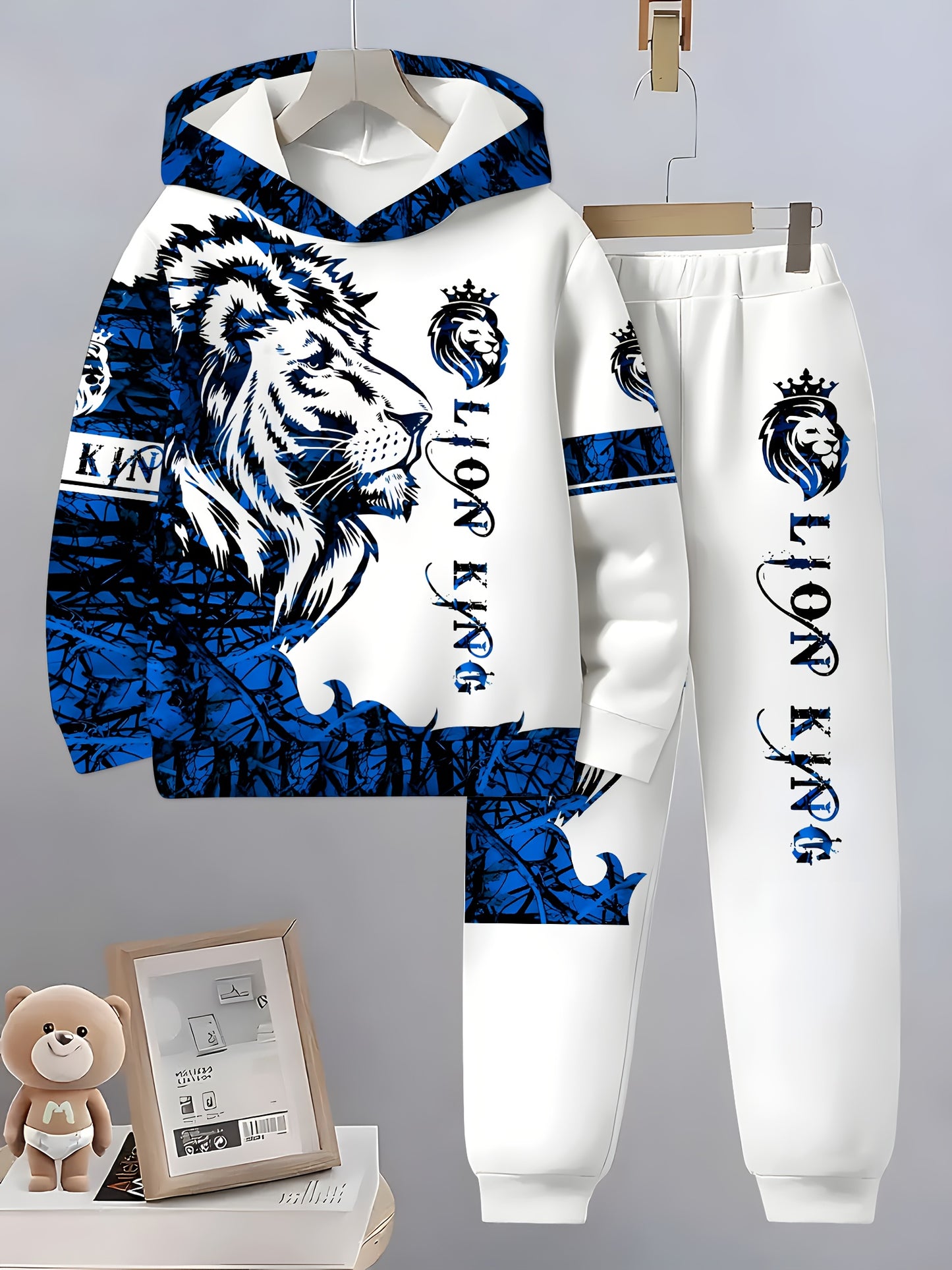 Boys' 3D Lion Print Hooded Tracksuit Set - Casual Sweatshirt & Pants with "Lion King" Design, Medium Stretch, Regular Fit, Perfect for Outdoor Activities, Outdoor Clothing | Casual Style | Medium Stretch Fabric