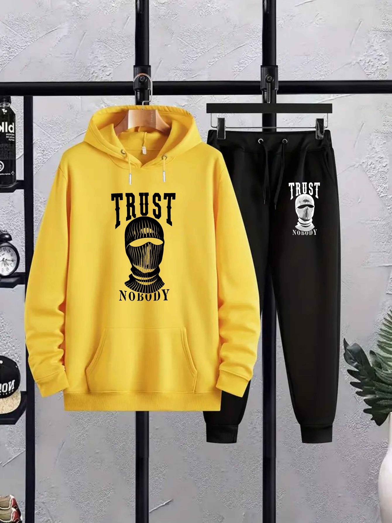 Trust Nobody Men's Large Size Autumn and Winter Hooded Sweatshirt Set New Men's Trendy Printed Drawstring Hoodie Casual Sports Top Set, PLUS SIZE