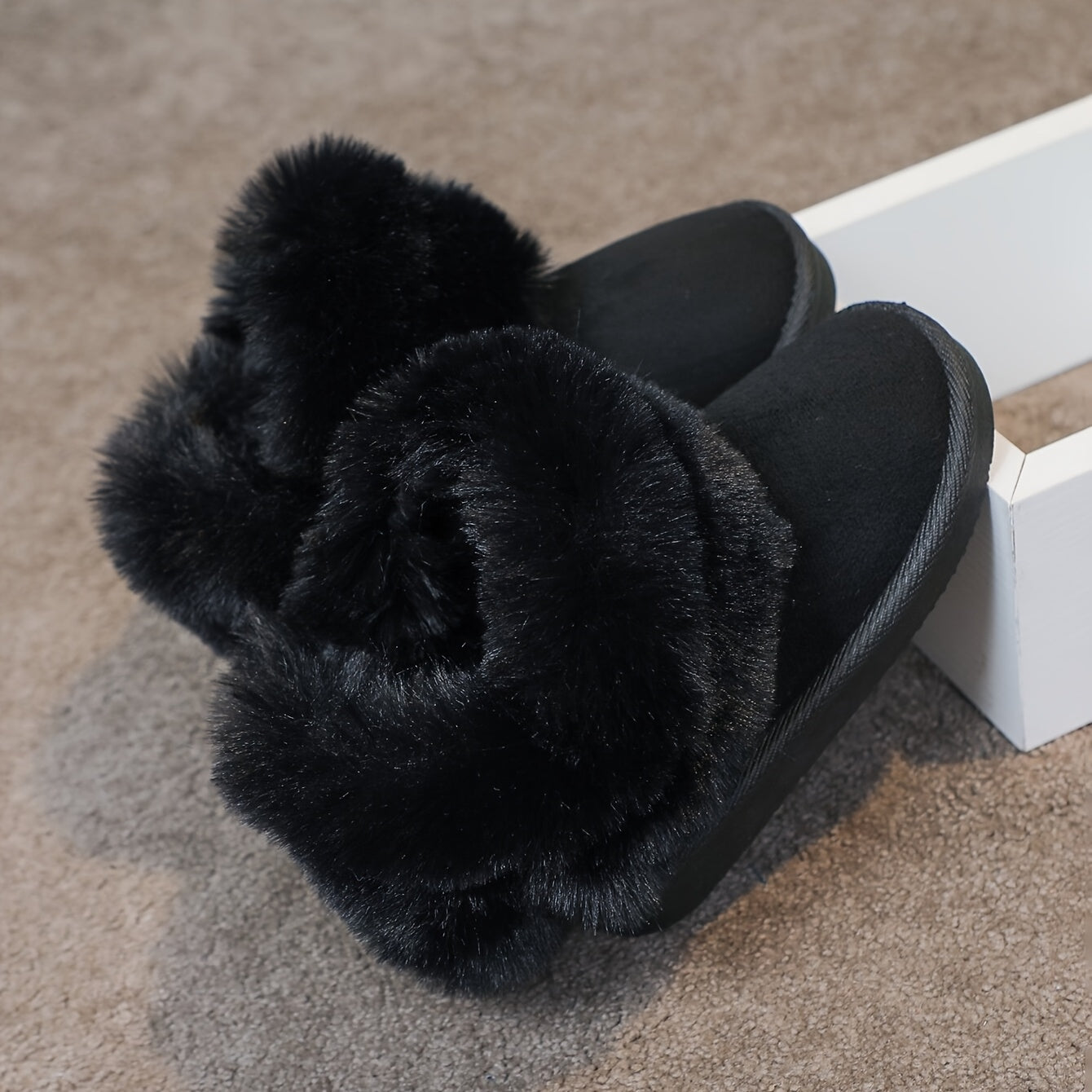 Girls' Cozy Fleece-Lined Slip-On Snow Boots with Plush Collar & - Warm Winter Boots with TPR Sole, &, Mid-Calf Height, Solid Color For Outdoor Play & Casual Wear, Winter Boots, Playful Design, Durable Construction