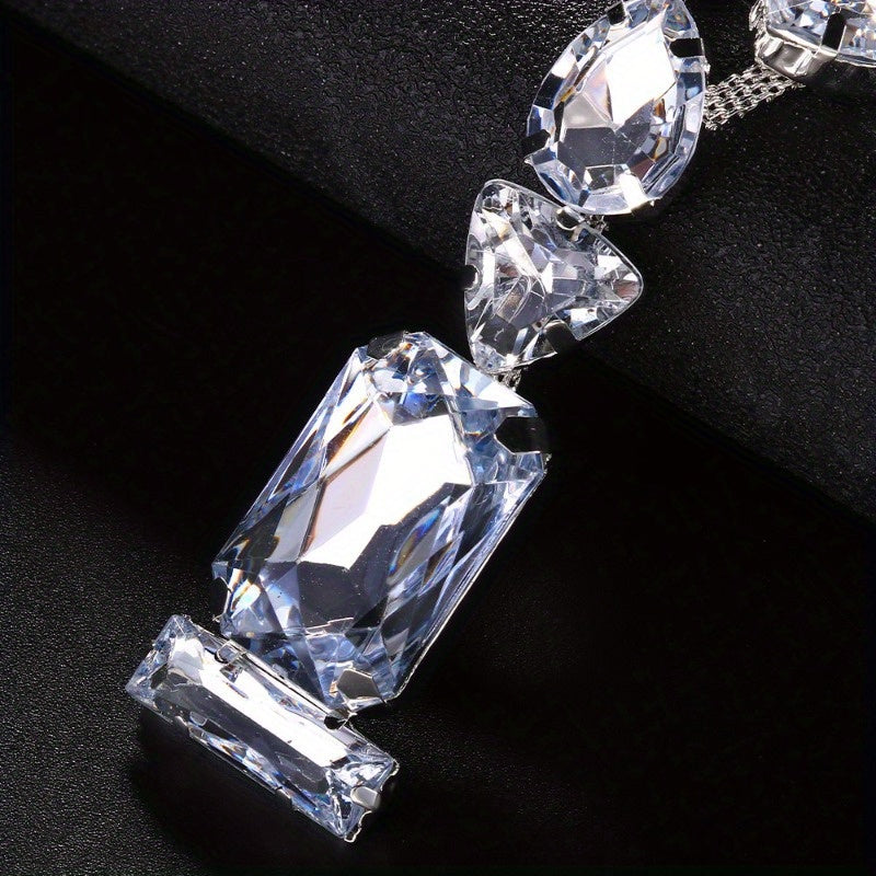 Water Drop Necklace Personalized Exaggerated Necklace Queen Accessories Rhinestones