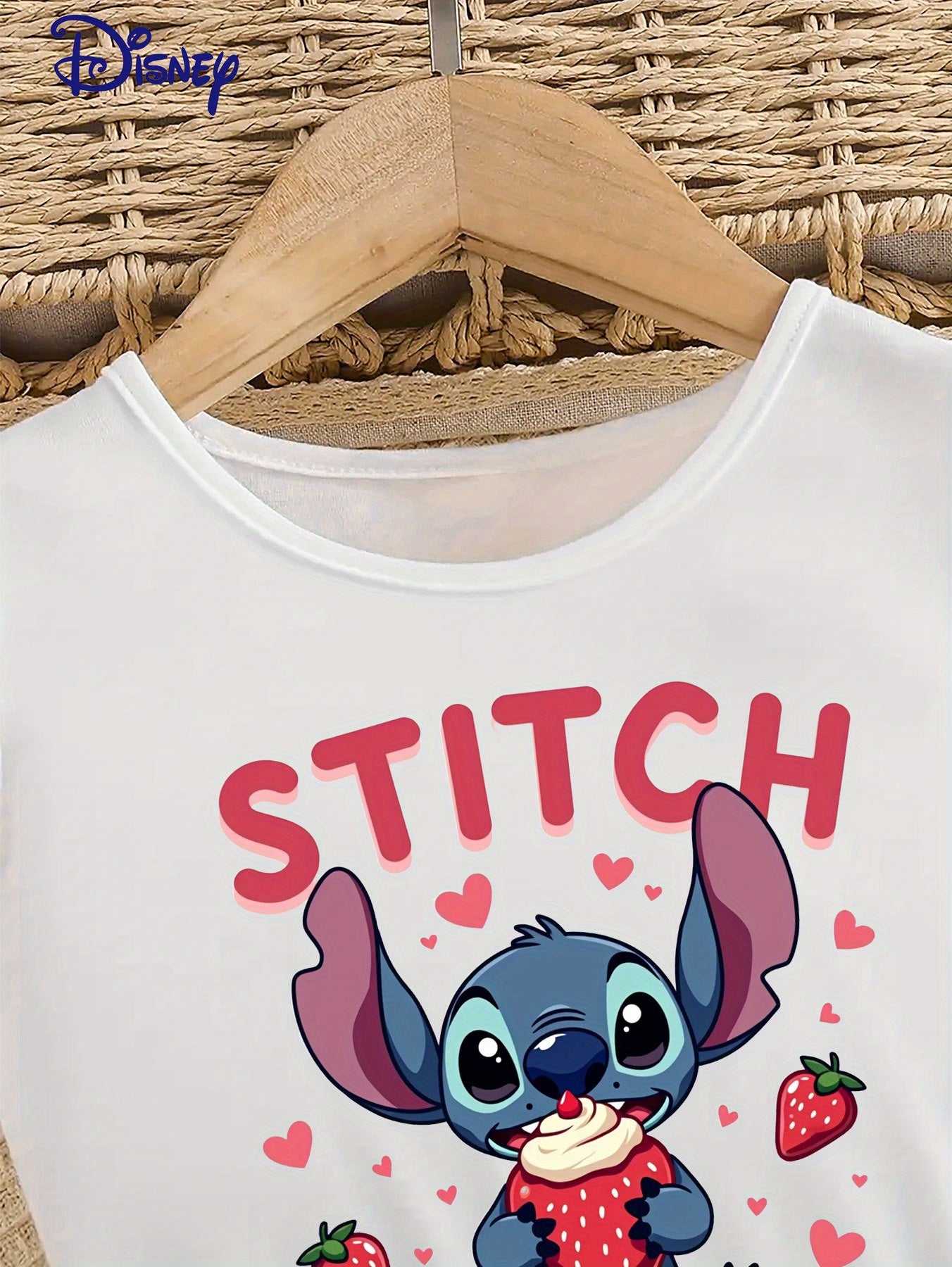Stitch & Strawberry "Berry Sweet" Two-Piece Kids' Outfit - Cute Cartoon Print Top with Ruffled Edges & High-Waisted Shorts, Perfect for Summer Outdoor Activities, Outdoor Play Attire|Playful Design|Stretchy Fabric