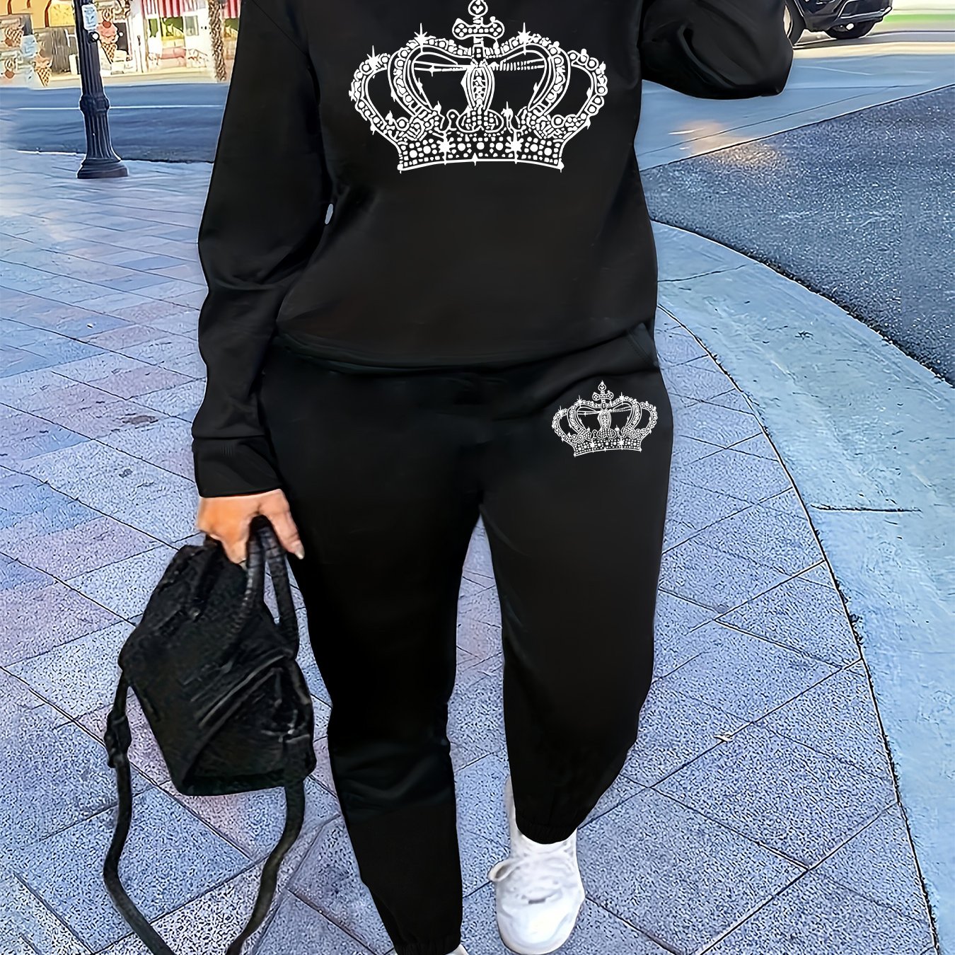 Women'S Casual Crew Neck Sweatshirt & Pants Set - with Crown Print, Fleece-Lined, All-Season Comfort, Casual Attire, Casual Wear, |crown Print Sweatshirt|fleece Lined Pants, Sweater Set
