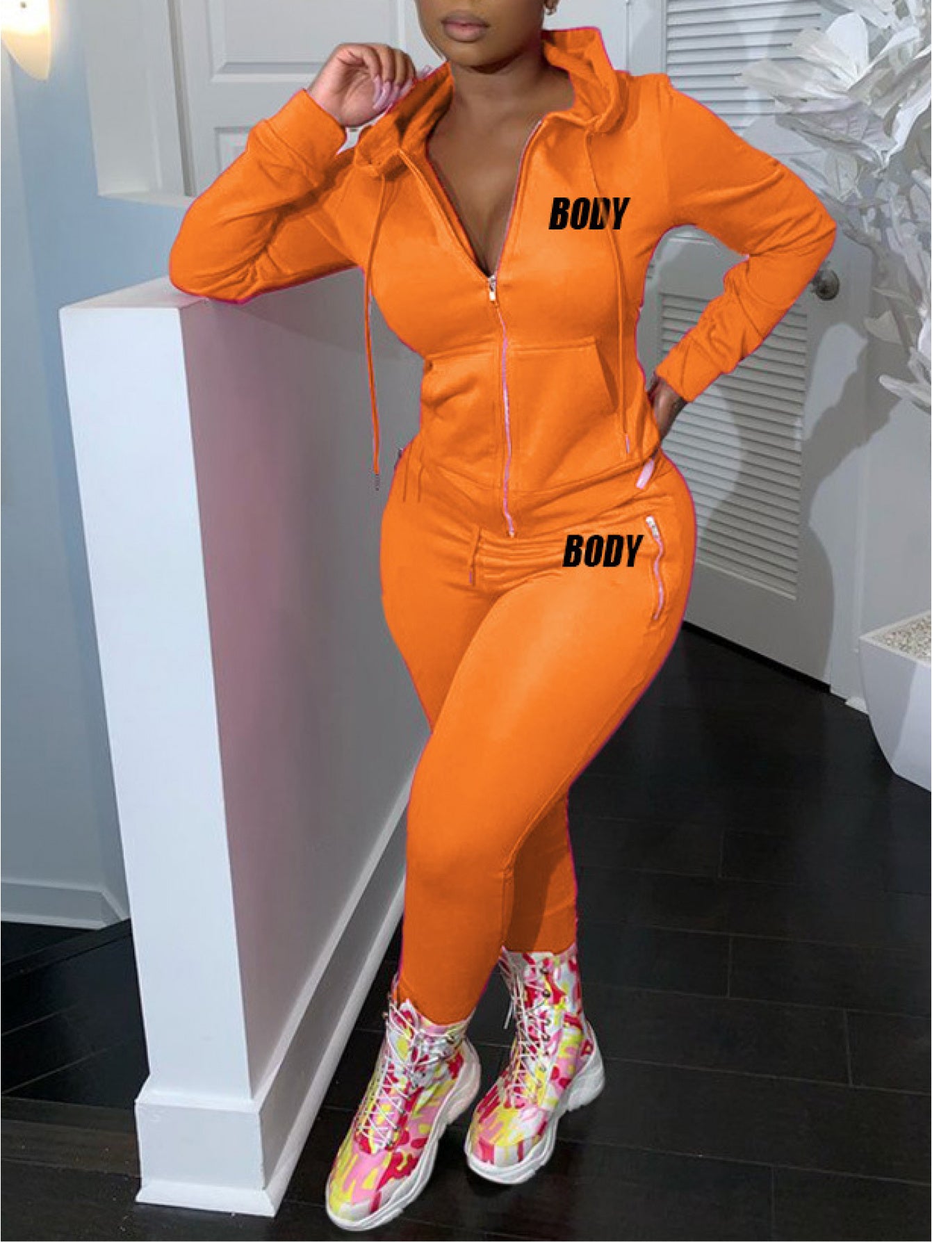 2pcs Women's Shapewear Set with Letter Print & Full Chest Padding - High Neck Zipper Front/Back Matching Outfit,  Initials/Look, Sporty Casual Bodysuit, Machine Washable 2pcs suit for Gym, Dance, Casual Attire