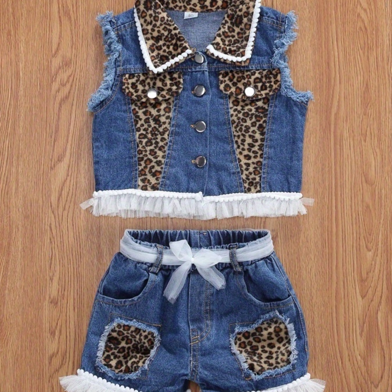 Girlacute;s Summer Outfit Sets Sleeveless Leopard Print Denim Top + Leopard Print Denim Shorts, Perfect for Outdoor