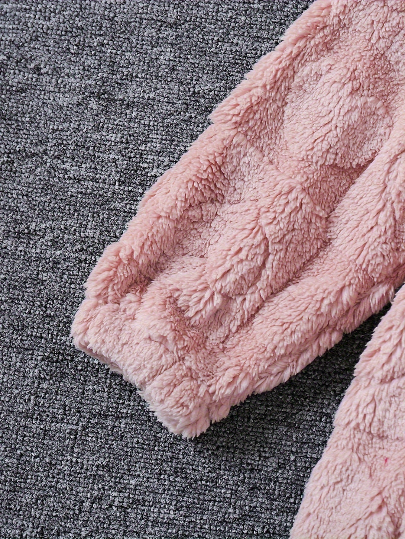 Chic Girls' Hooded Heart Pattern Fleece Cardigan - Cozy & Cute Outerwear for Fall/Winter, Machine Washable