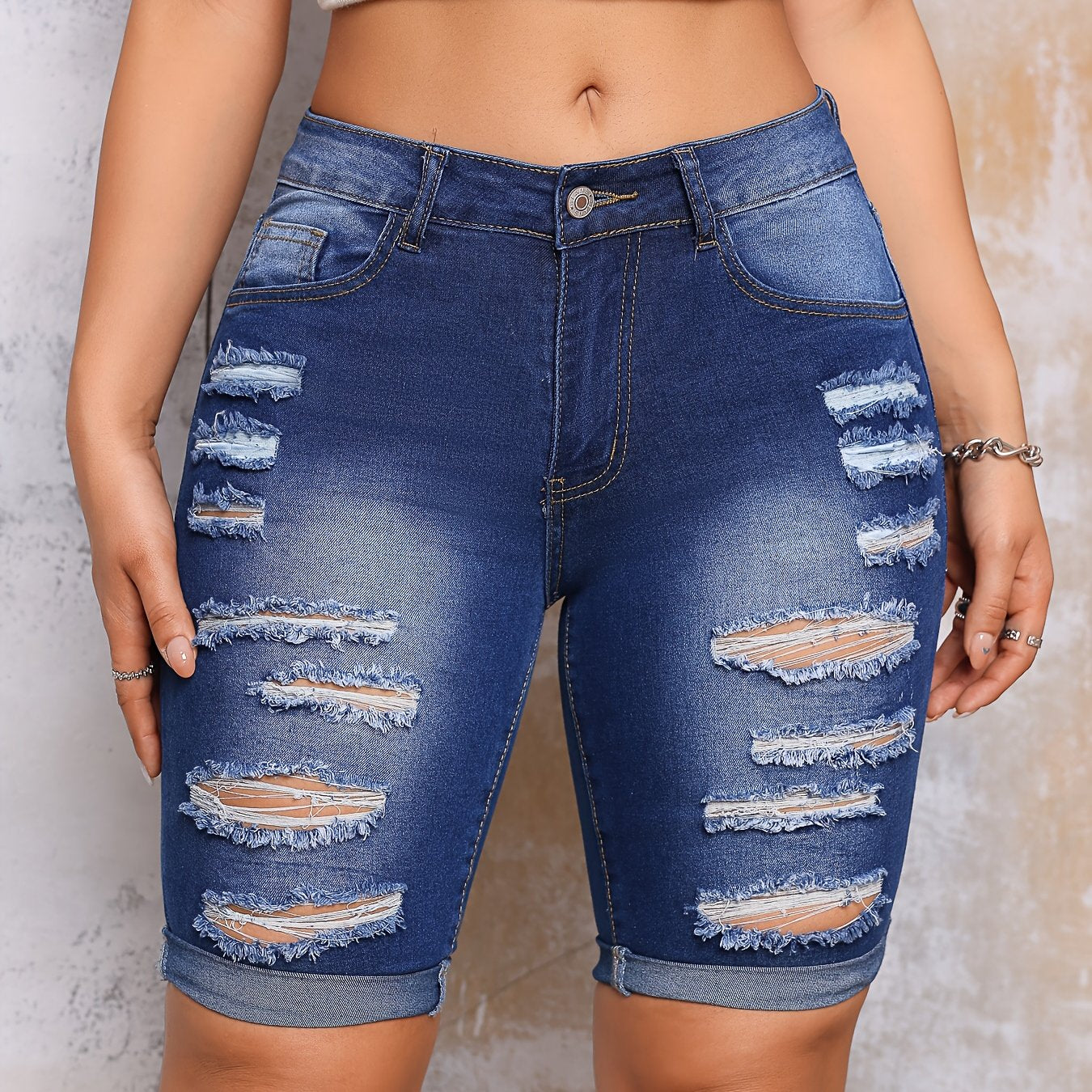 Women'S Stretchy Skinny Jeans Shorts - Non-See-Through Stretch Denim with Button Closure, Five Quarter Length for Casual & Formal Outfits - Spring/Summer Everyday Pants, Spring Fashion, Distressed Look, Comfortable Fit, Styli