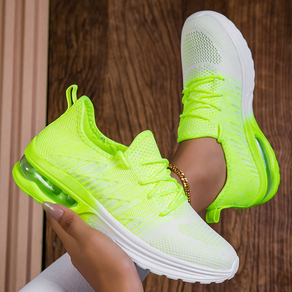 Women's Summer White-to-Green Gradient Breathable Mesh Running Shoes - Lightweight Anti-Slip PU Sole, Airy Knit Upper, Thick Cushioned Comfort for Walking, Travel & Casual Wear | All-Season Lace-Up Sneakers with Shock-Absorbi