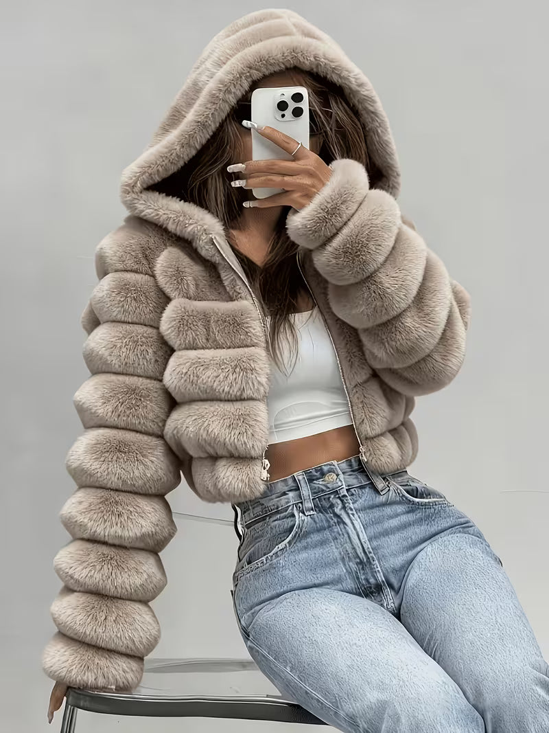 Plus Size Women's Elegant Faux Fur Coat