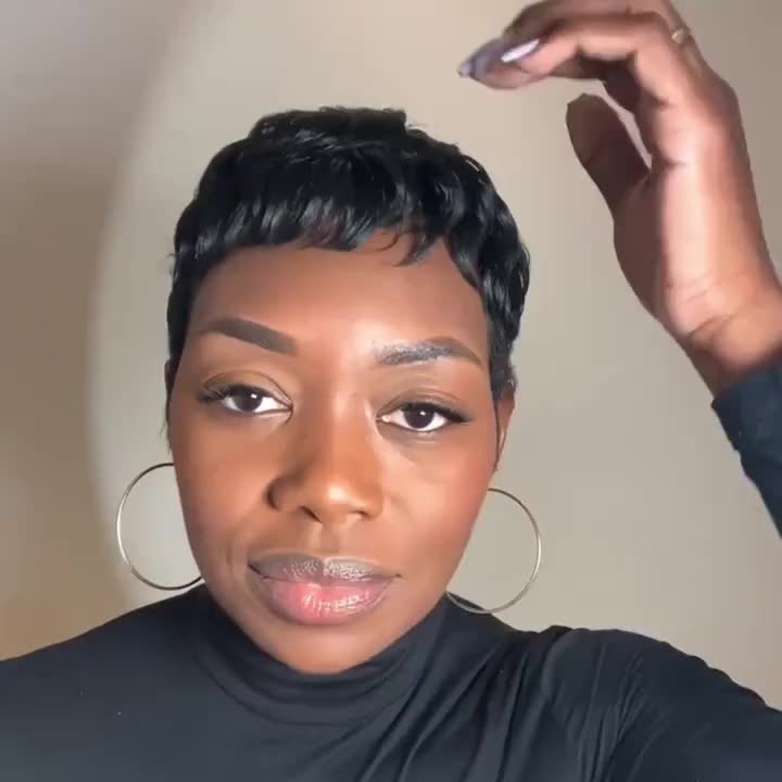 Women's Brazilian Human Hair Pixie Cut Wig - Honey Blonde (Light Brown to Blonde Highlights), Natural Look & Feel, High Volume & Density 150% Straight Hair with Bangs, Rose Net Cap for Secure Fit - Light Brown to Blonde Highl