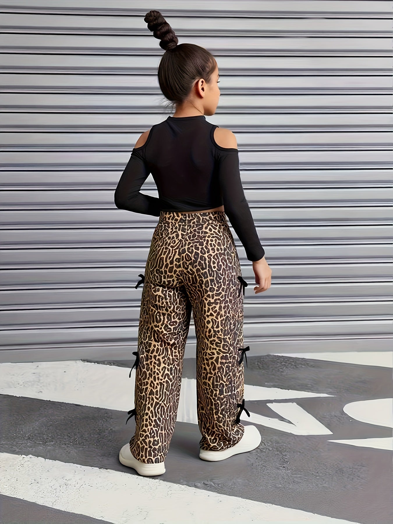 Girls' Leopard Print Wide-Leg Pants - High-Stretch Casual Loose Fit Long Trousers with Elastic Waistband, All-Season Comfort for Casual Attire, Leopard Print Pants, Comfortable Clothing, Trendy Youth Fashion, Durable Fabric,