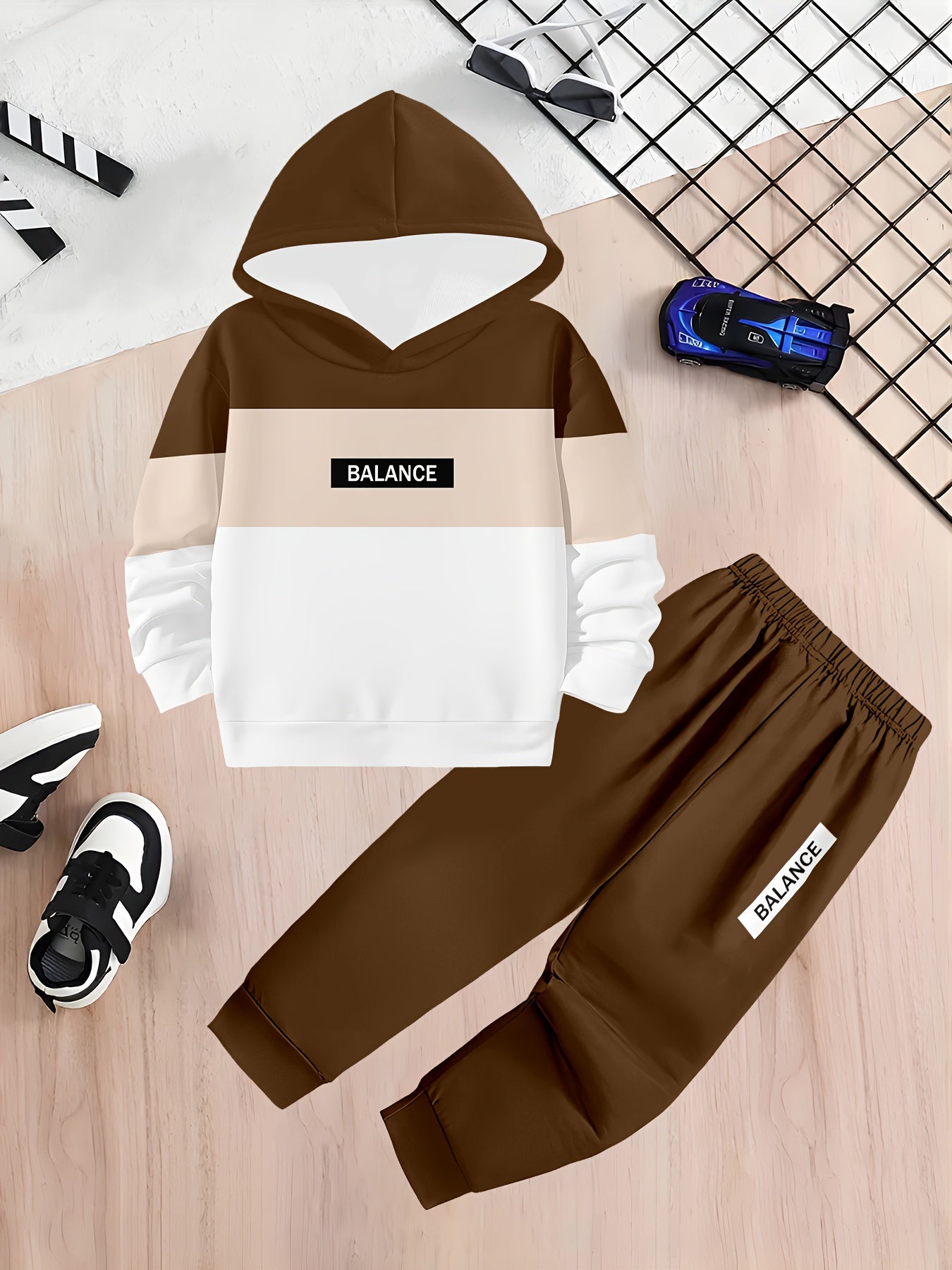 Boys' 3D Print Hoodie & Sweatpants Set - Casual Long Sleeve Pullover with "BALANCE" Graphic, Brown & White Striped Design, Elastic Waistband, Perfect for Spring/Fall Outdoor Play, Boy Hoodie, Playful Graphic Hoodie, Comfortab