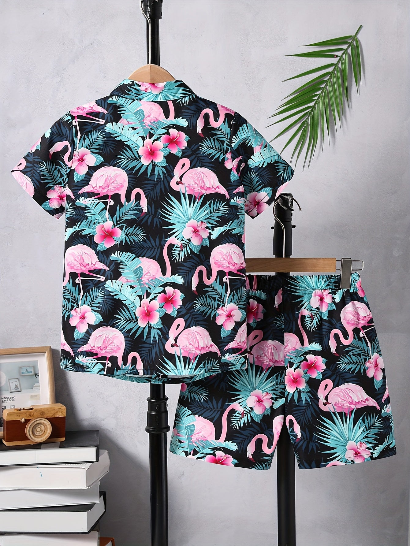 2pcs (Set) Boys Flamingo Print Short-Sleeved Lapel Shirt And Shorts Set, Comfortable Summer Boys Daily And Outdoor Wear, for Outdoor, Perfect for Outdoor