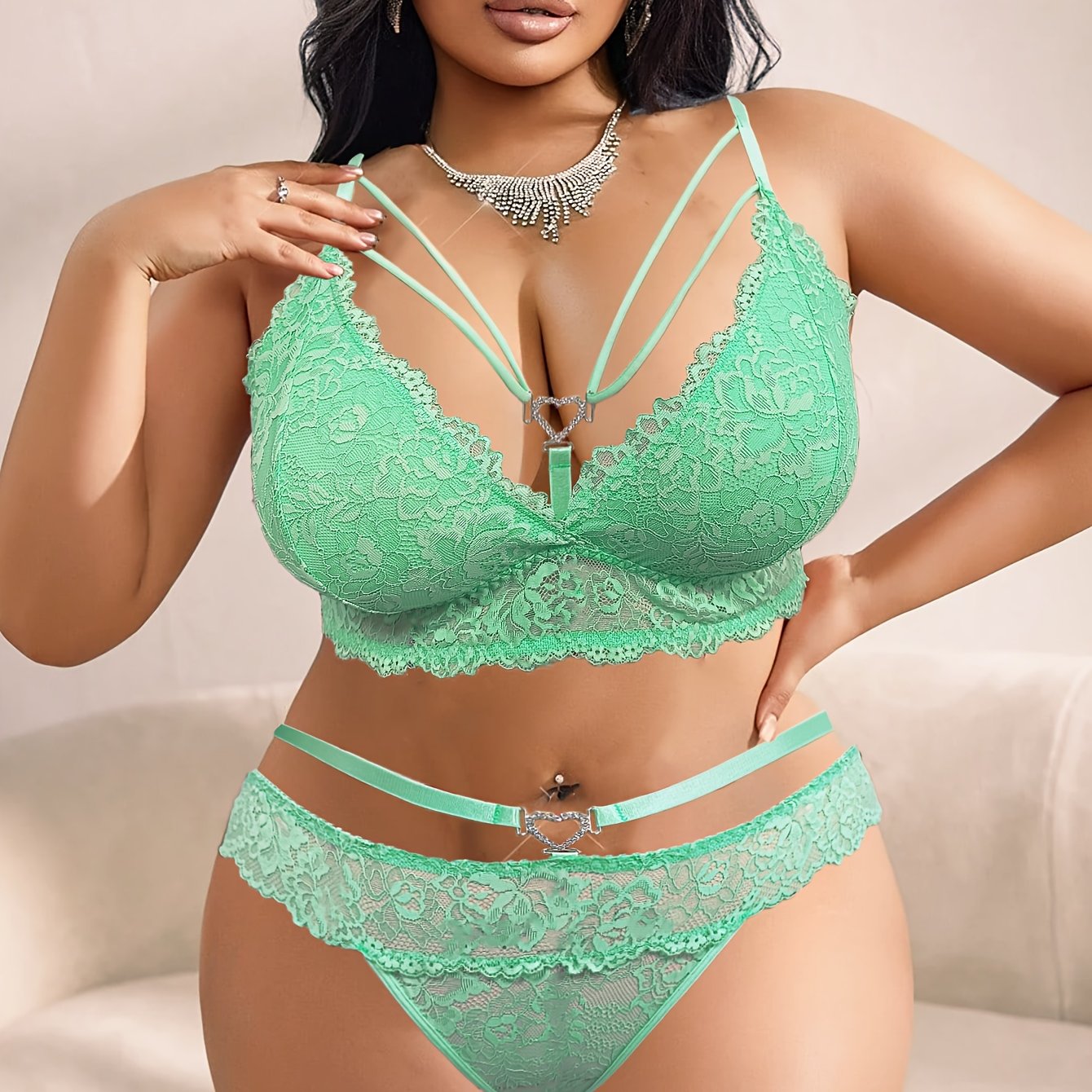 Women'S Plus Size Sexy Lace Contrast Cup with Rhinestone Buckle Bra Set - Mint Green & Black, Medium Stretch, Elegant & Comfortable Lingerie for Adults, Lingerie Sets