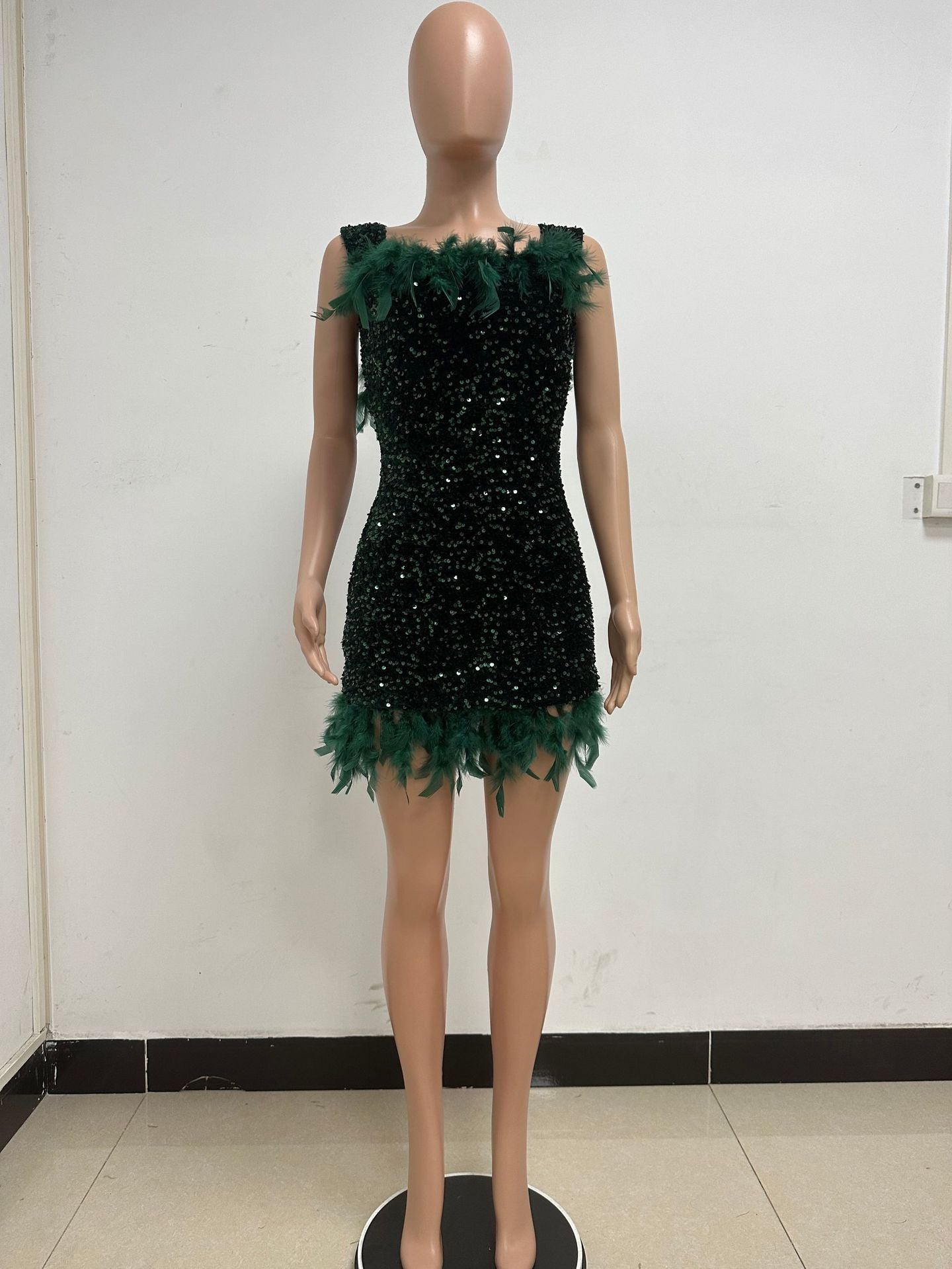 Plus Size, Sister Women's Plus Size Sleeveless Strapless/One-Shoulder Sequin Party Dress with Accent - Elegant French Figure-Hugging Dress for Weddings, Proms, Night Out - All-Season Wear (Hand Washable)