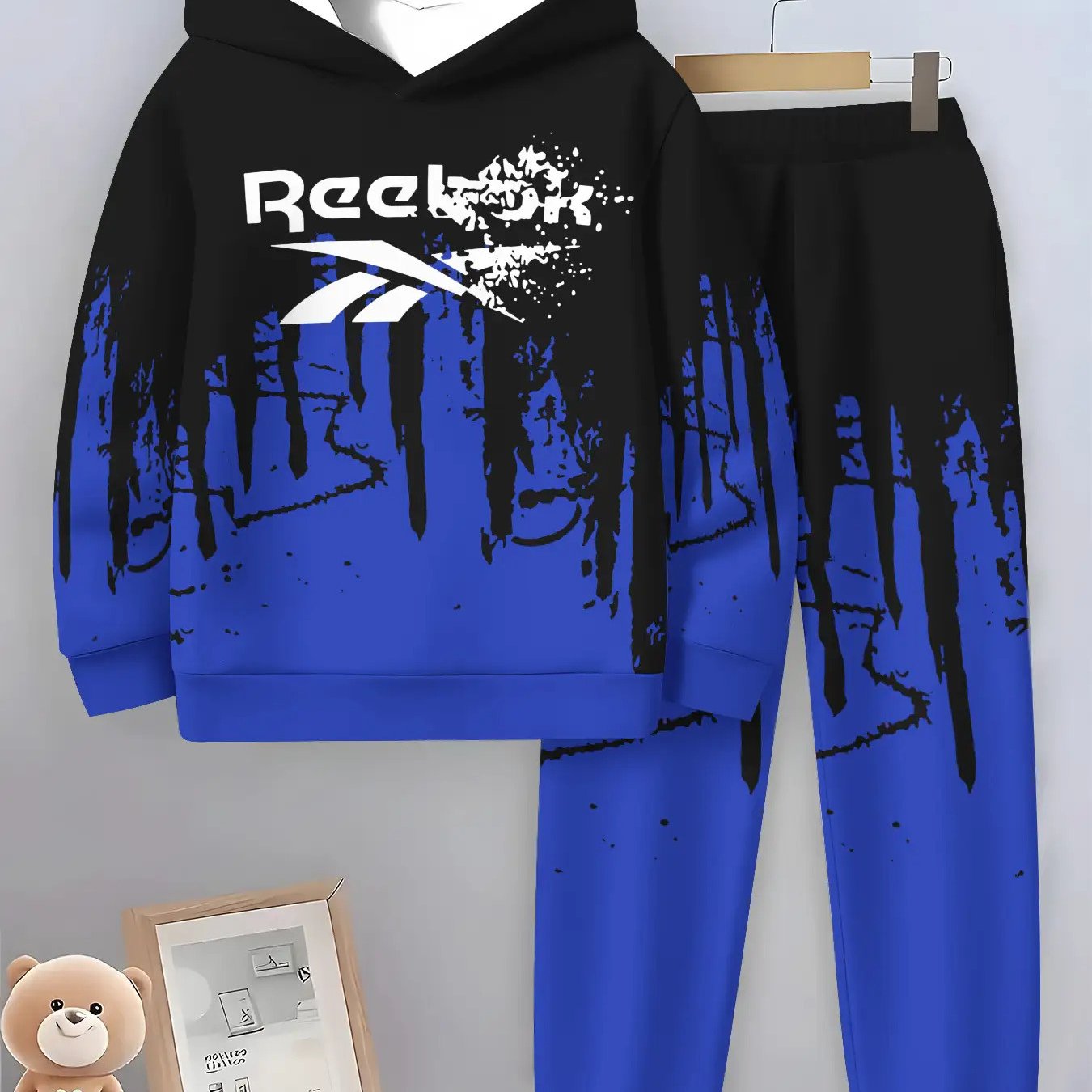 2025 Trendy Boys' Hooded Sweatshirt & Sweatpants Set