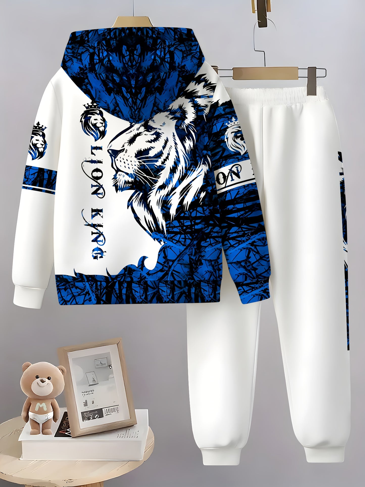 Boys' 3D Lion Print Hooded Tracksuit Set - Casual Sweatshirt & Pants with "Lion King" Design, Medium Stretch, Regular Fit, Perfect for Outdoor Activities, Outdoor Clothing | Casual Style | Medium Stretch Fabric