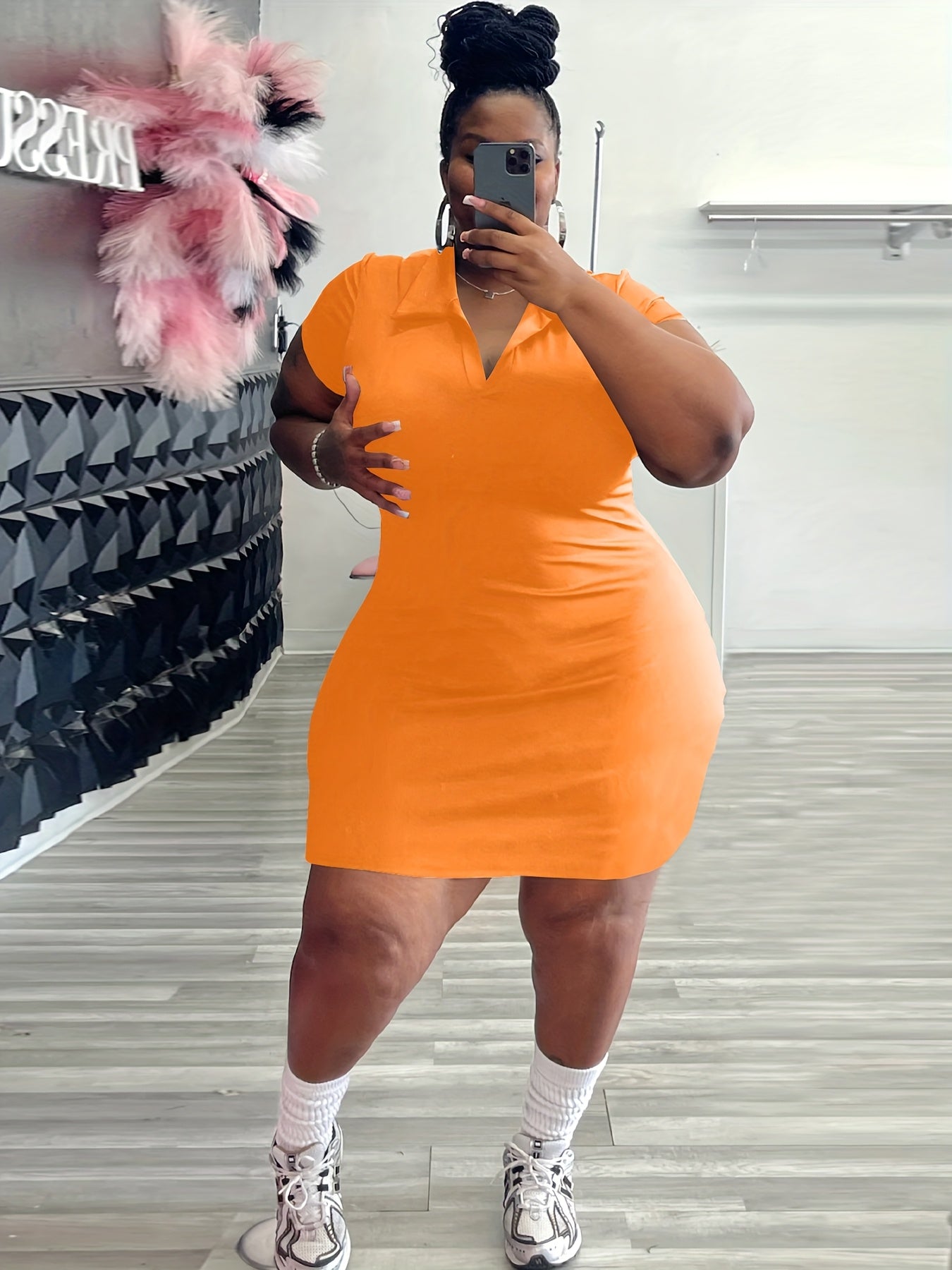 Plus Size Short Sleeve Dress for Women Summer V Neck Bodycon Mini DressCasual Fashion Curve Dress