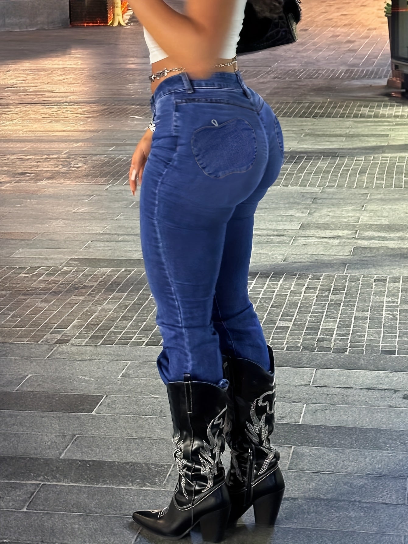Women'S Y2K Streetwear Low-Rise Flare Jeans - Stretch Denim with Geometric Pocket Design, Long Length, Black & White Contrast, All-Season Comfort Fit, Streetwear Fashion | Y2K Fashion | Stretch Denim Jeans