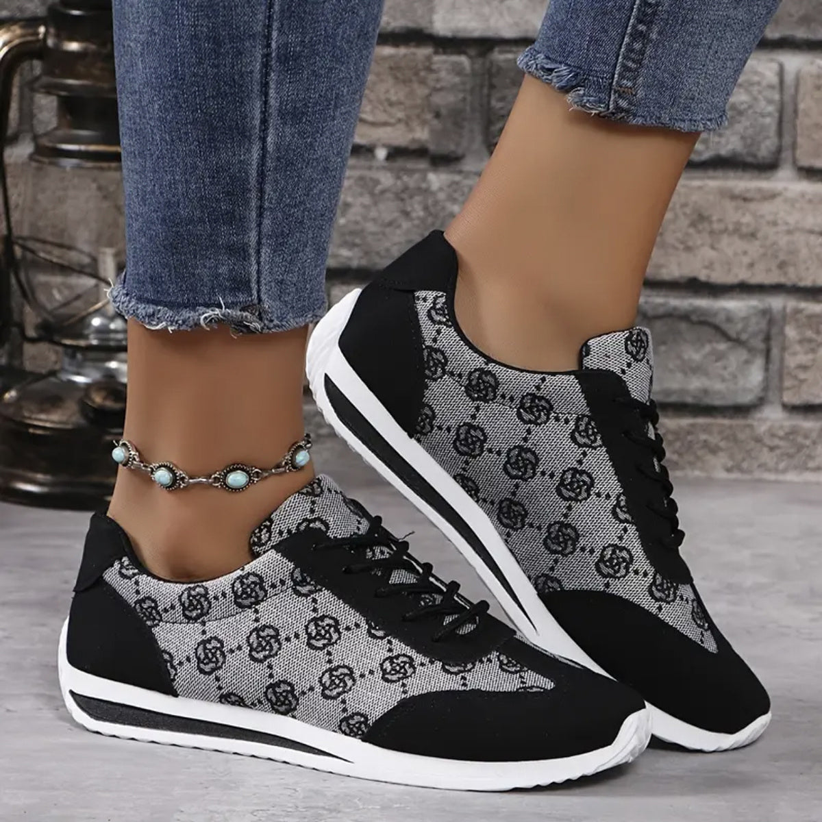 Women'S Fashion Sneakers Low Top Lace-Up Sports Shoes, Breathable Fabric Upper, Non-Slip Rubber Sole, with Height Increase, for All-Season Casual Athletic Footwear