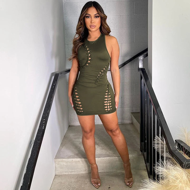 Hugcitar Fashion 2 Pcs Sets Solid O Neck Cut Out Sexy Crop Tank Top Skirt 2025 Spring Summer Women Y2K Clothes Party Vacation